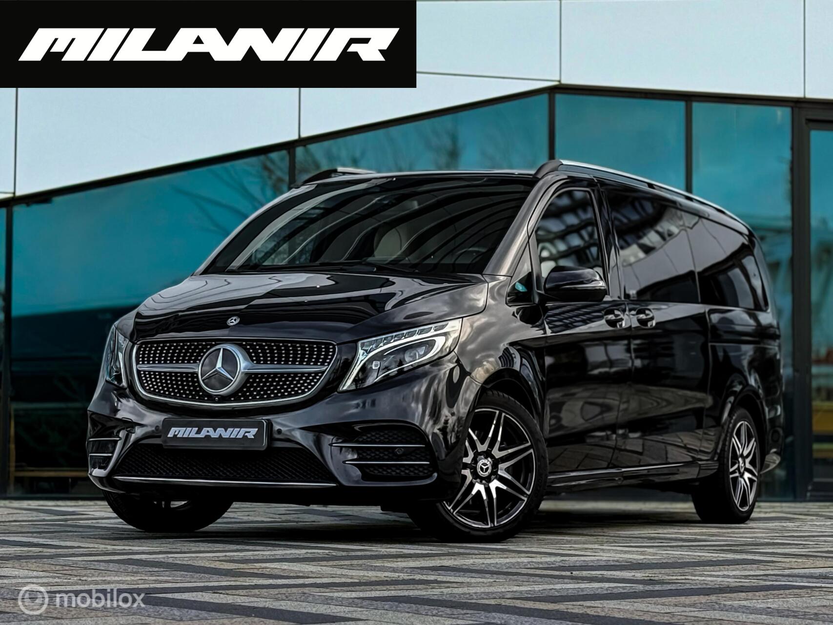 Mercedes-Benz V-klasse 250d Extra Lang AMG Line|VIP Seats|Uniek! 2019 - voorkant