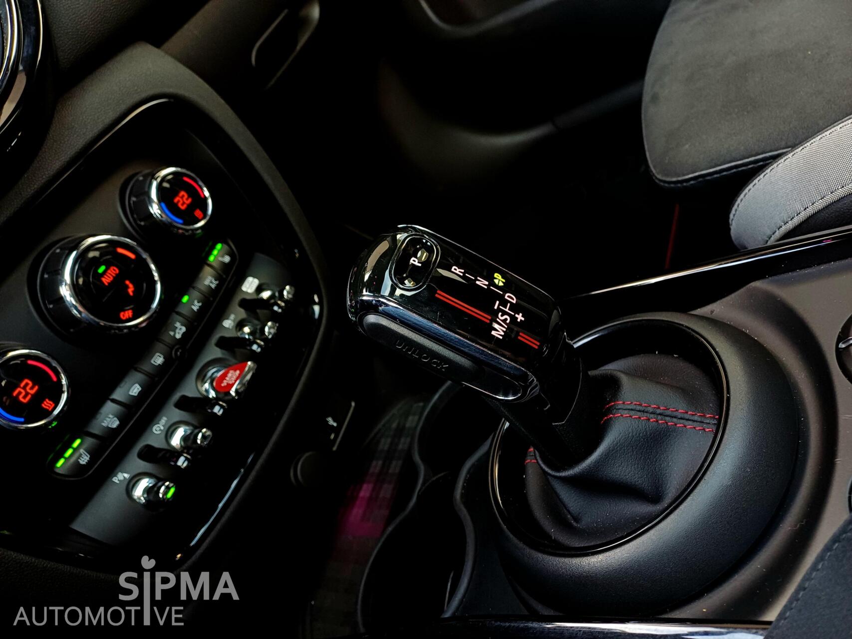Foto van Mini Clubman JCW All4