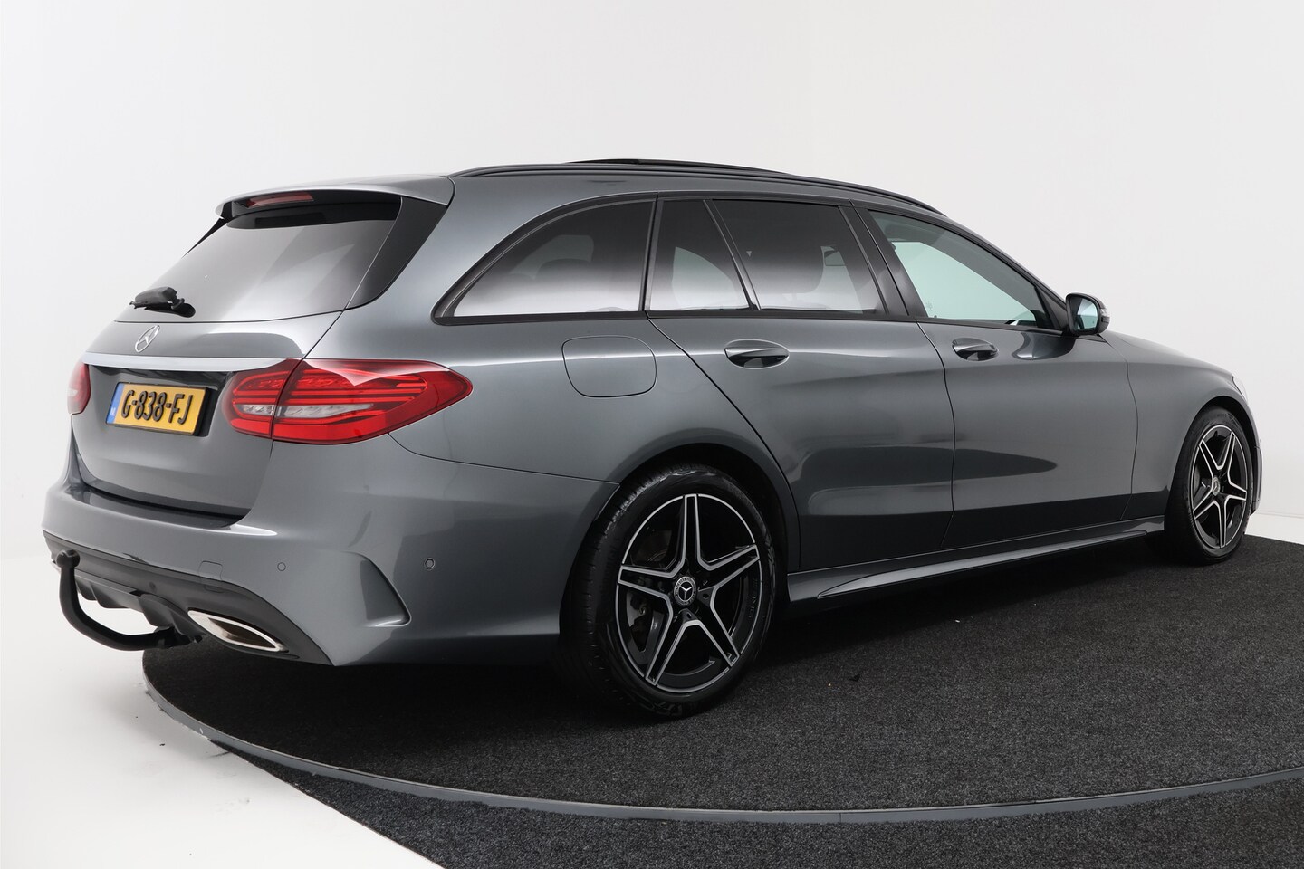 Foto van Mercedes-Benz C 200