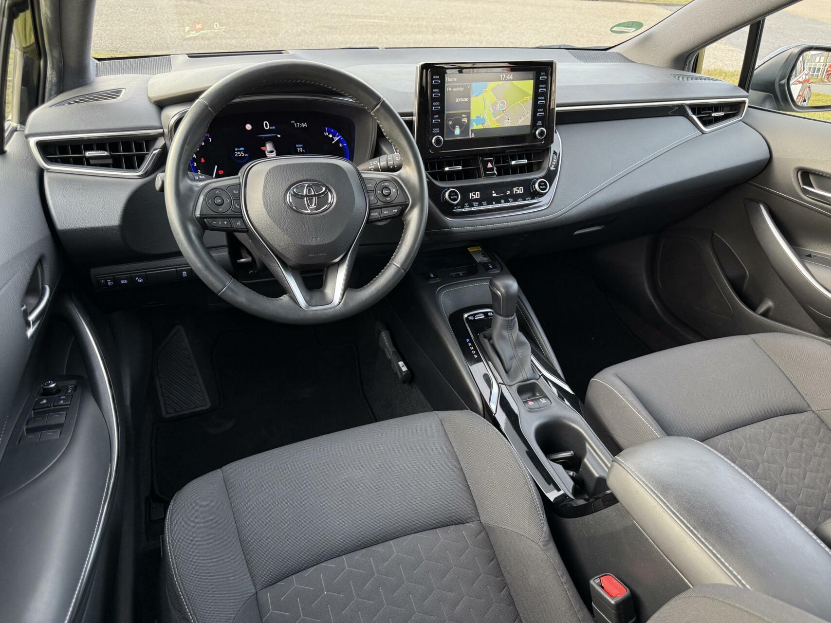 Foto van Toyota Corolla Touring Sports