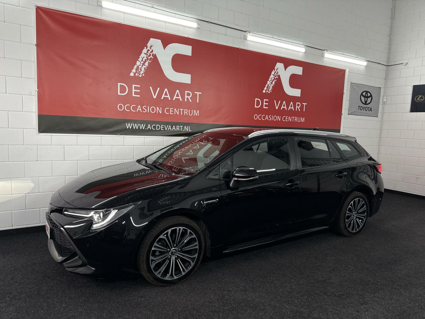Toyota Corolla Touring Sports 1.8 Hybrid - VERKOCHT! 2019 - voorkant