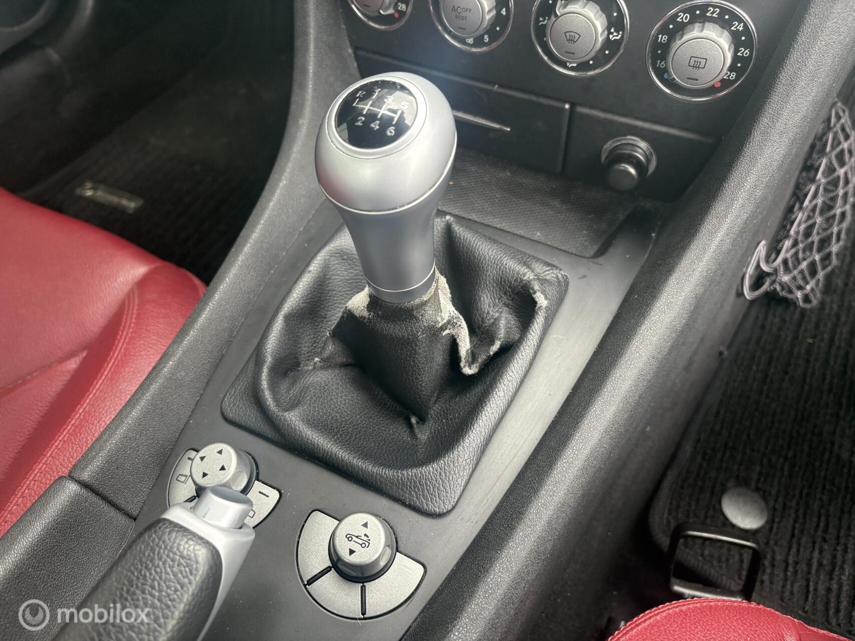 Foto van Mercedes-Benz SLK 200 Kompressor
