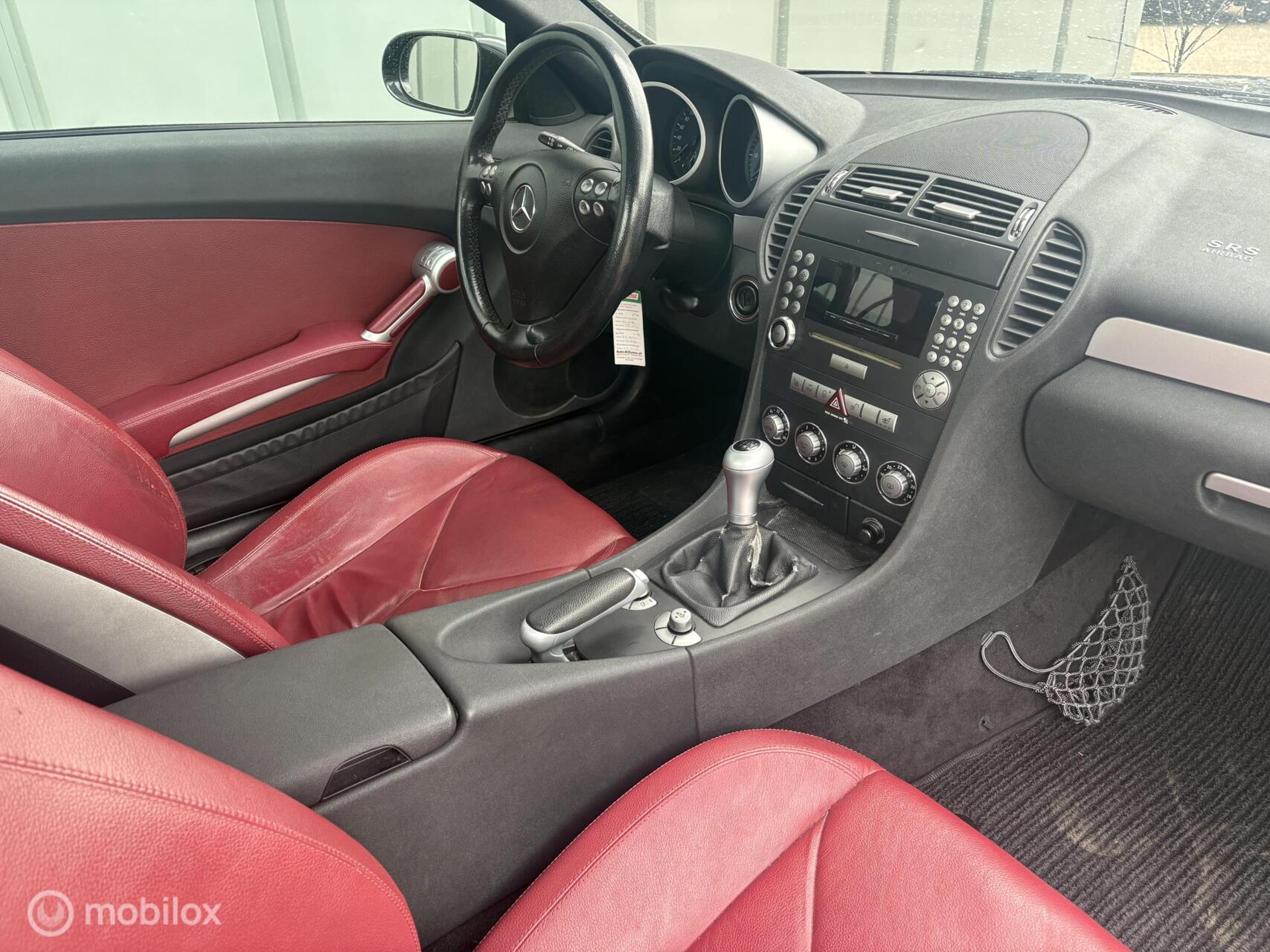 Foto van Mercedes-Benz SLK 200 Kompressor