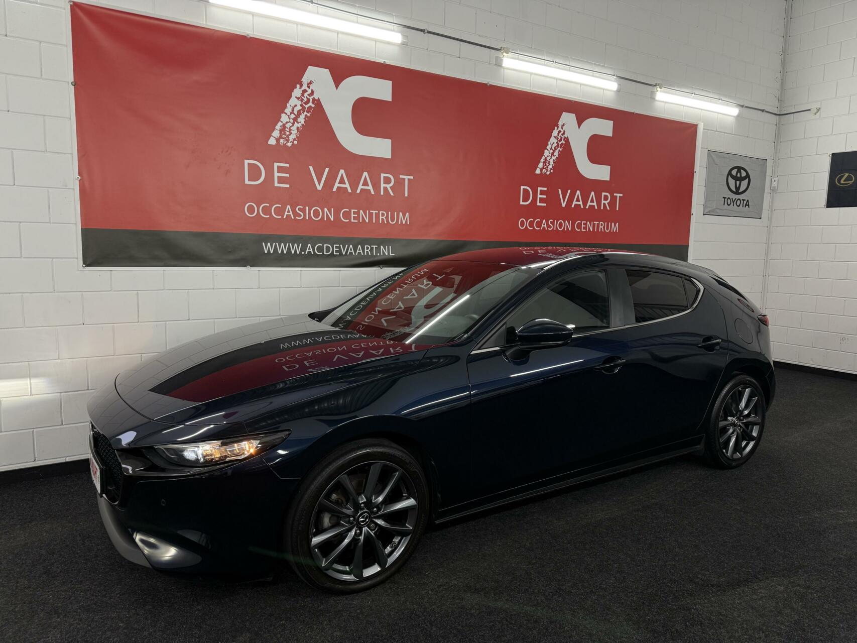 Mazda 3 2.0 e-SkyActiv-X M Hybrid 180 Bose - VERKOCHT! 2019 - voorkant