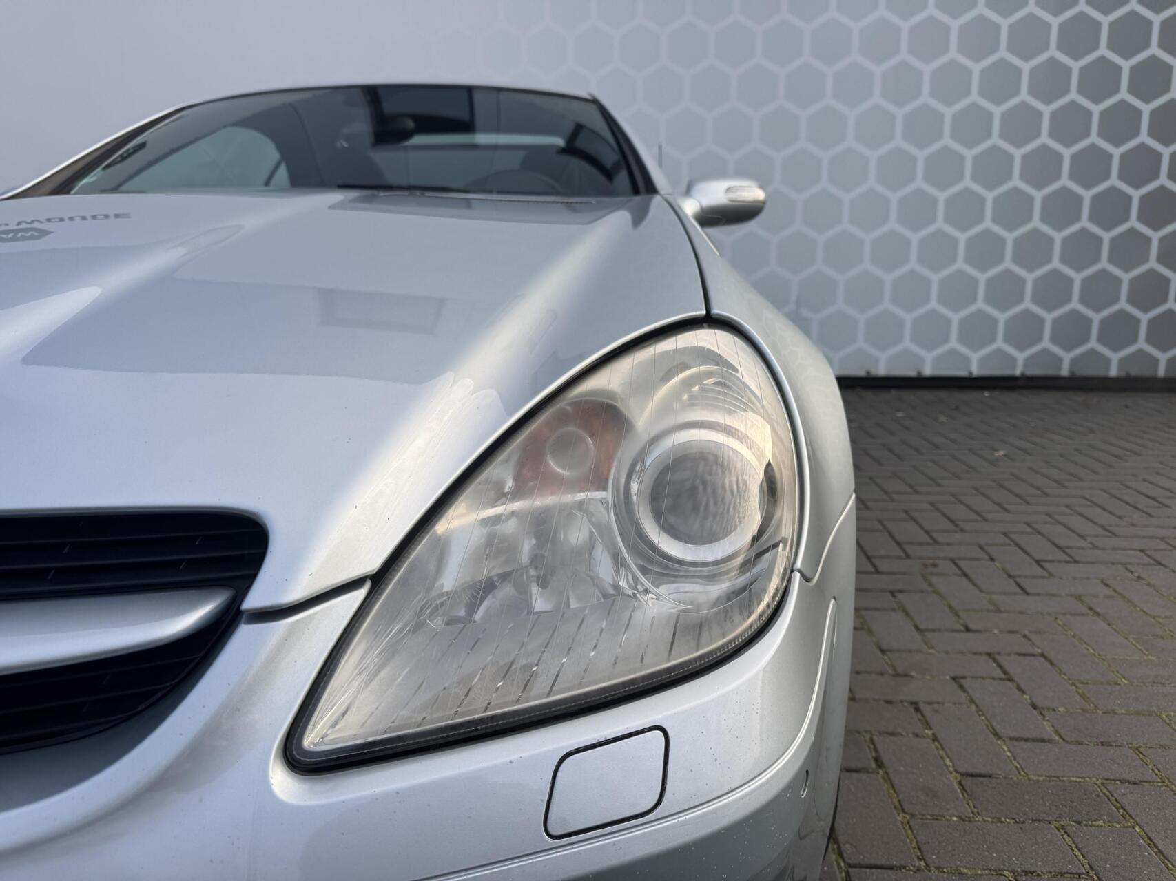 Foto van Mercedes-Benz SLK 200 Kompressor