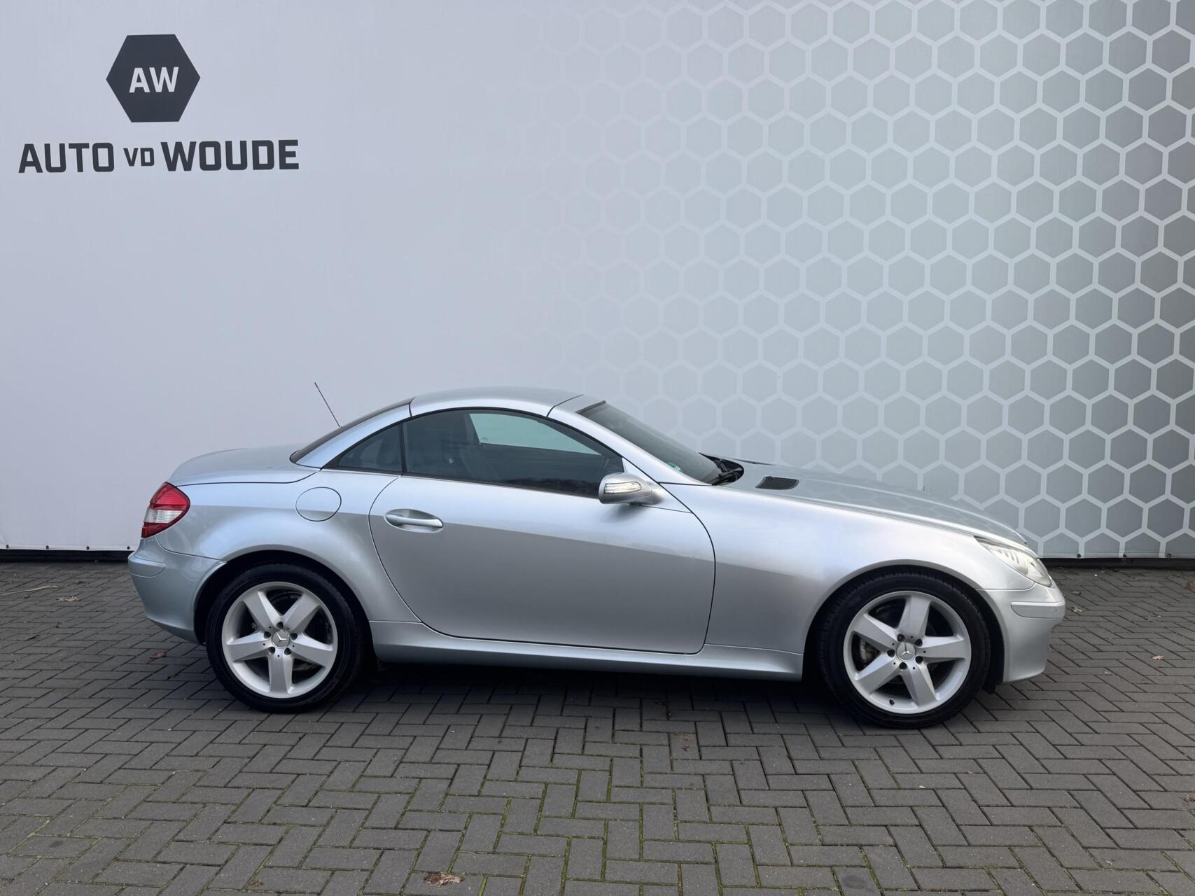 Foto van Mercedes-Benz SLK 200 Kompressor