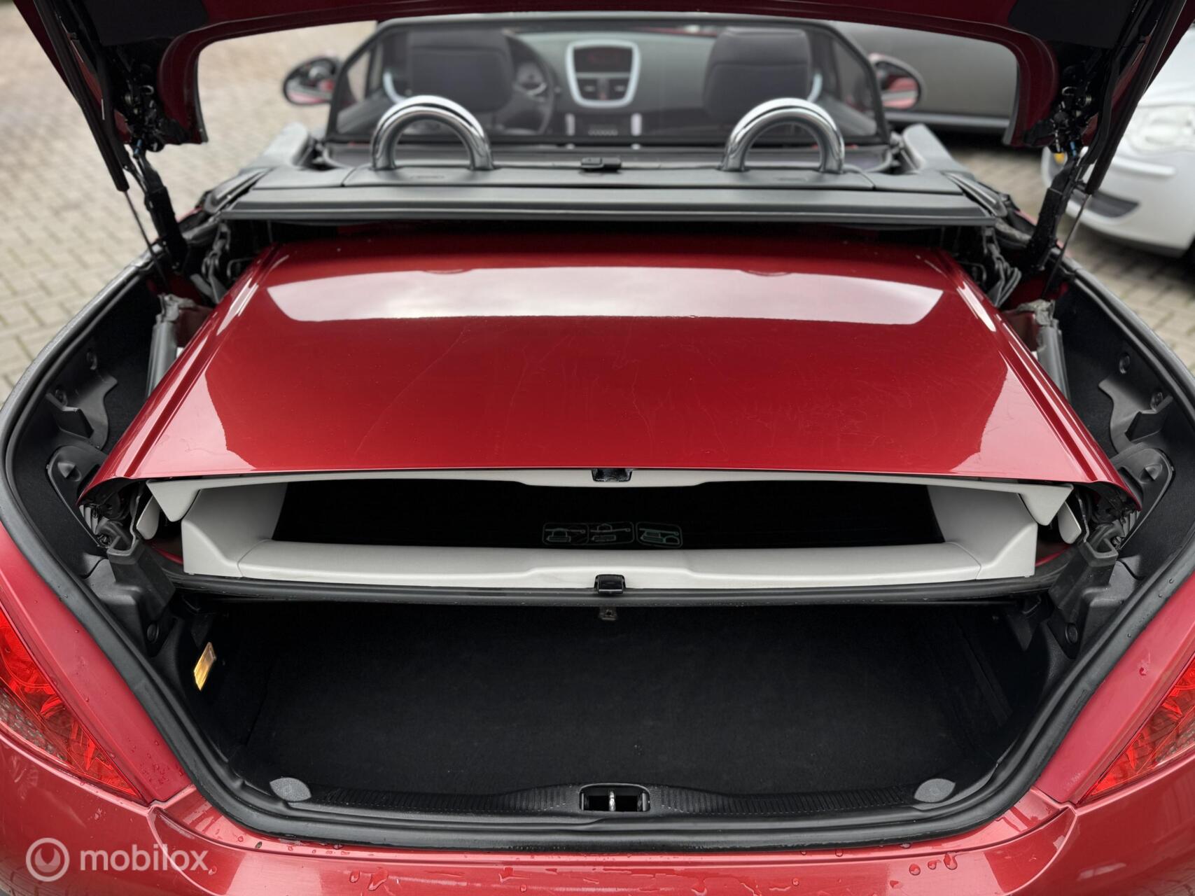 Foto van Peugeot 207 CC