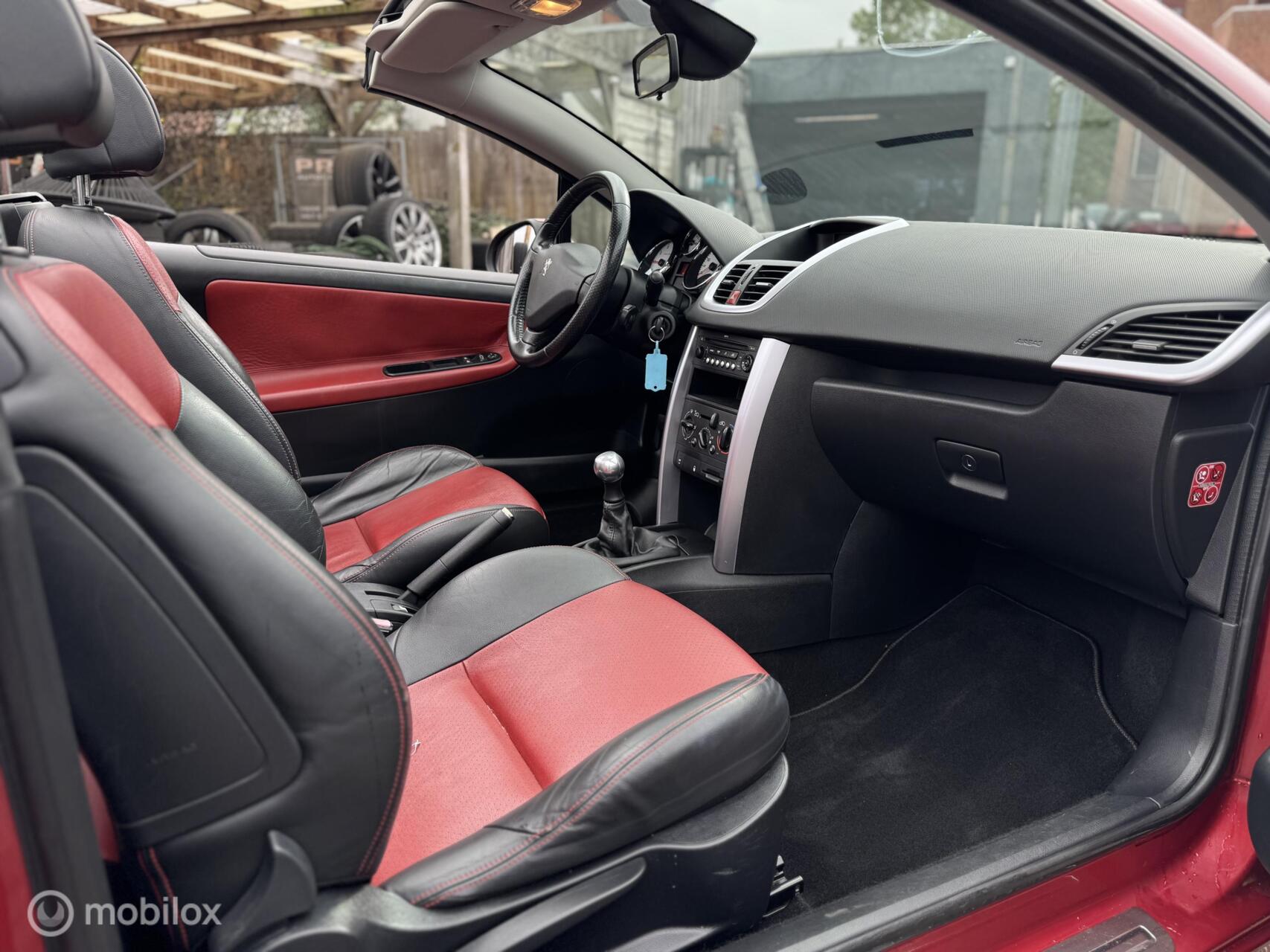 Foto van Peugeot 207 CC