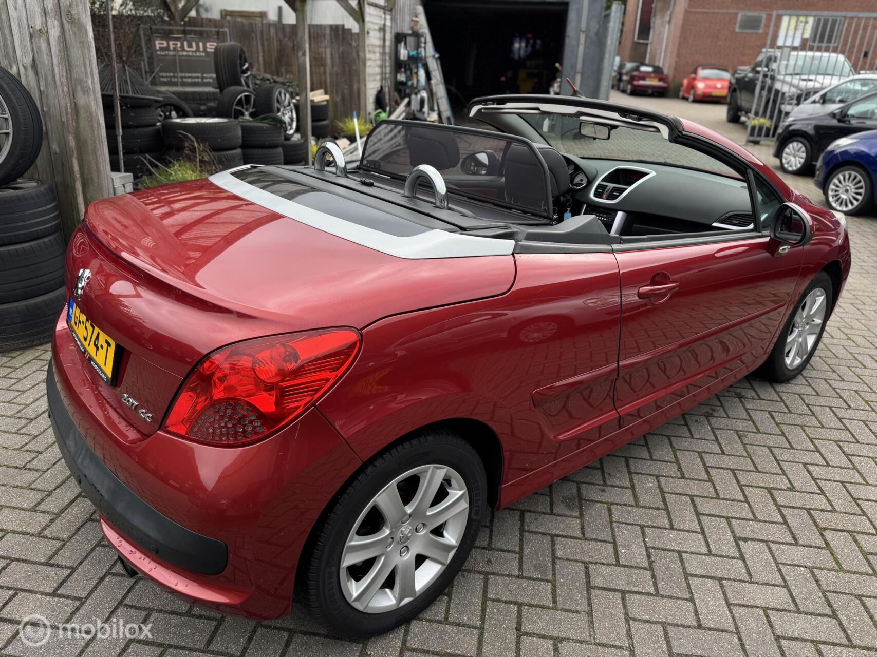 Foto van Peugeot 207 CC