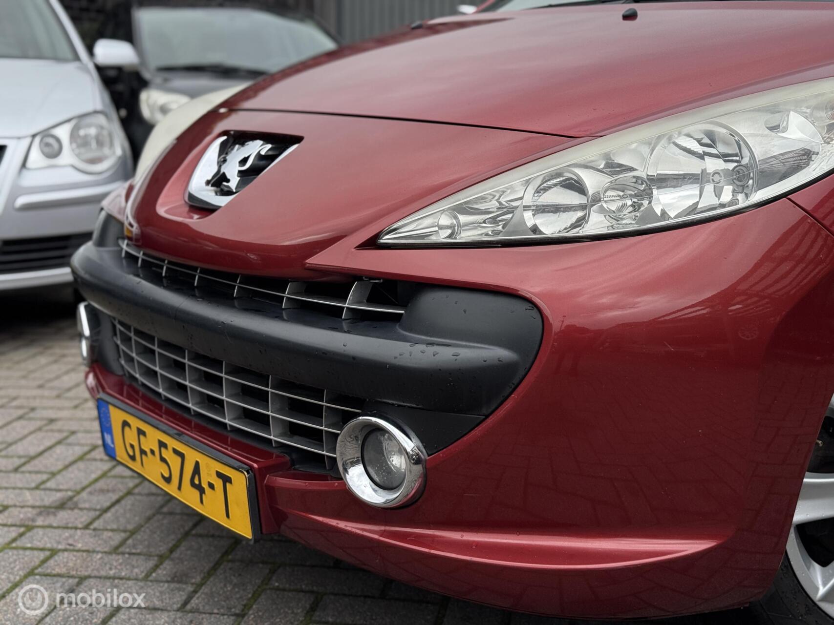 Foto van Peugeot 207 CC