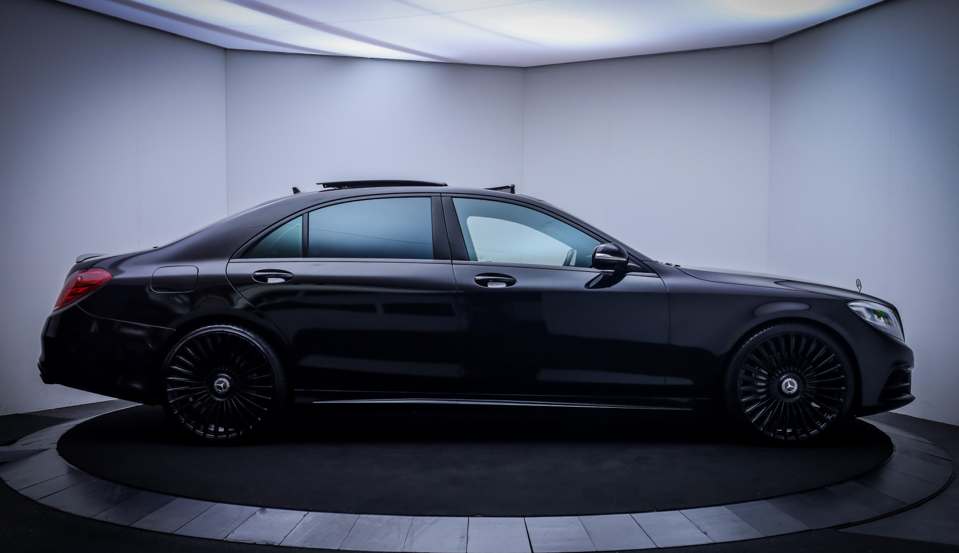 Foto van Mercedes-Benz S 500 4Matic