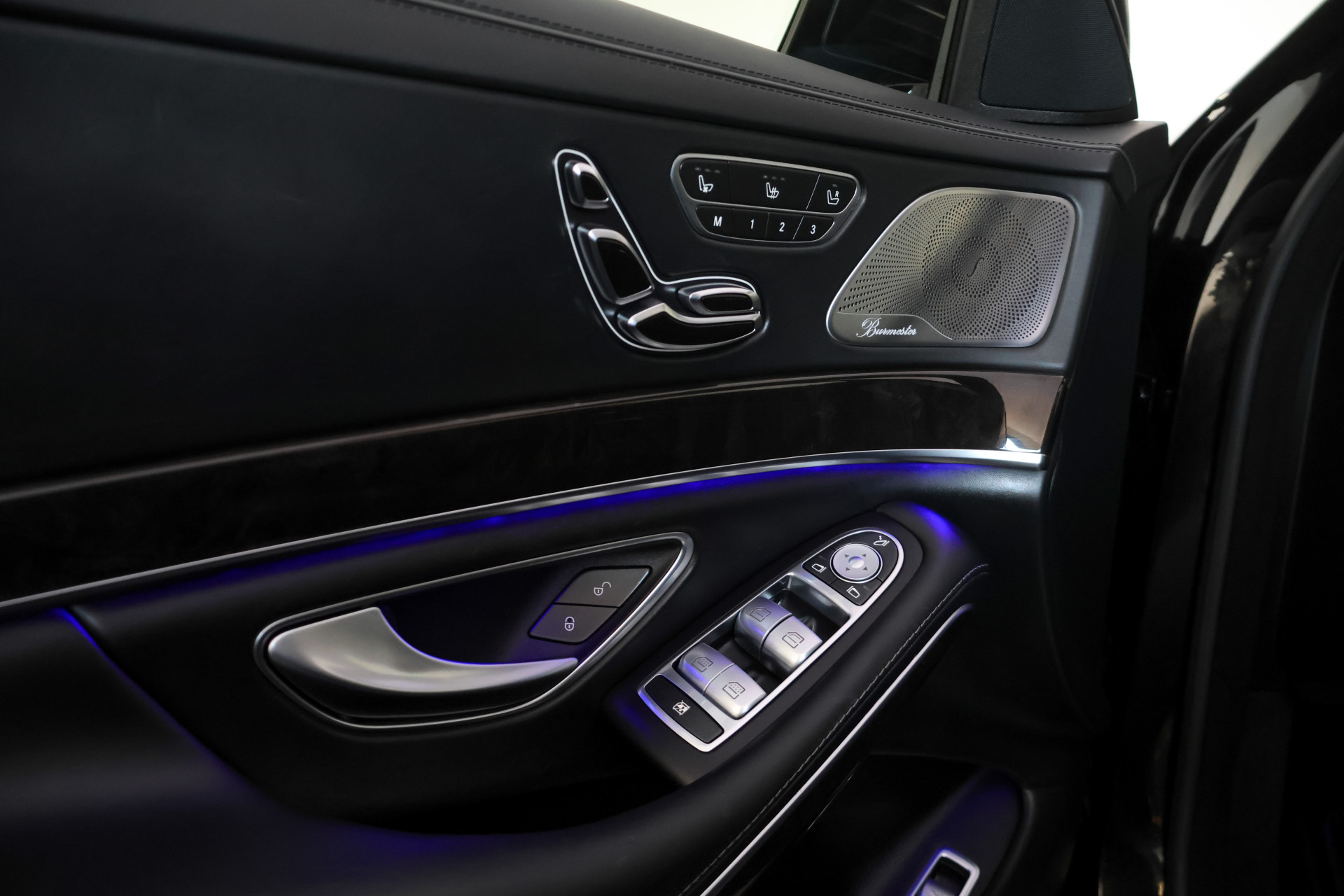 Foto van Mercedes-Benz S 500 4Matic