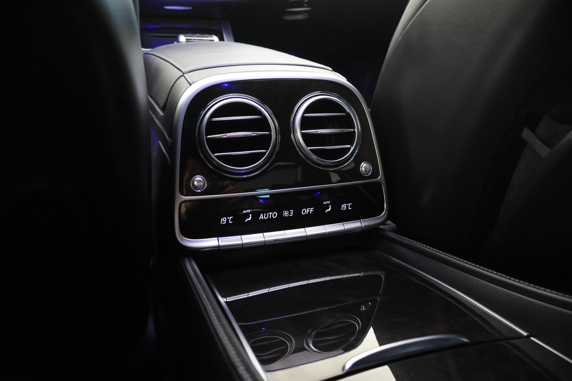Foto van Mercedes-Benz S 500 4Matic