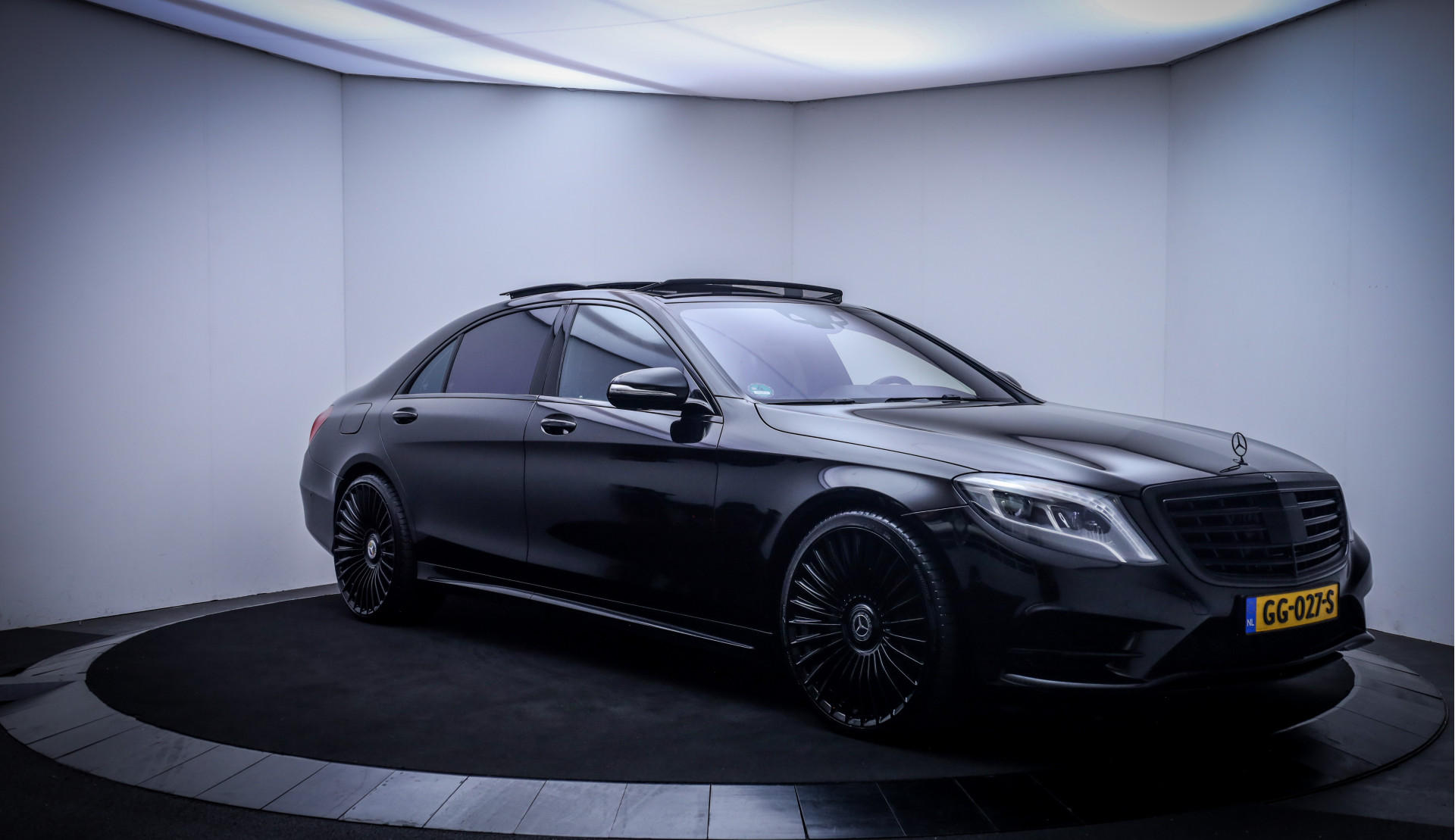 Foto van Mercedes-Benz S 500 4Matic