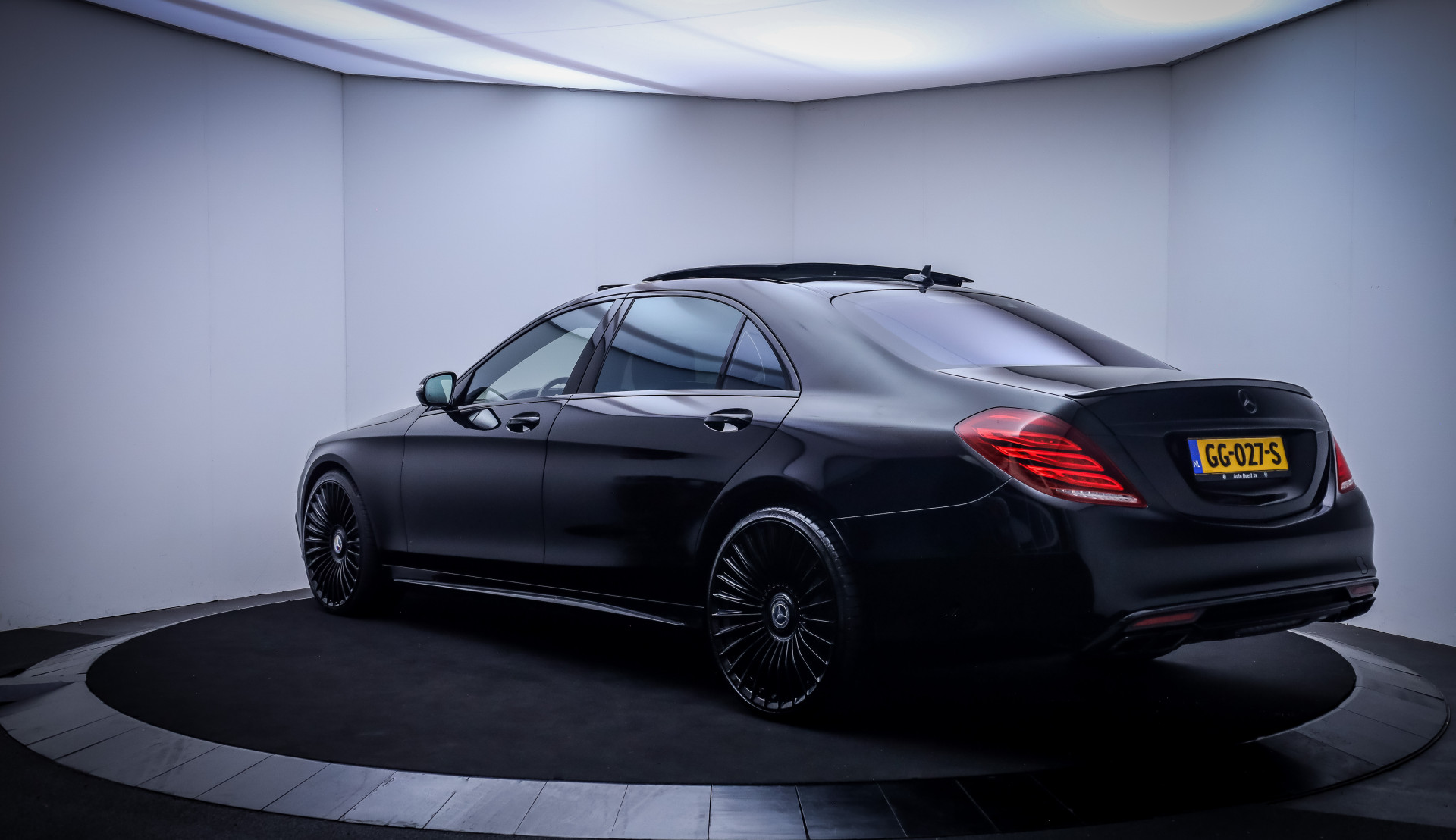 Foto van Mercedes-Benz S 500 4Matic