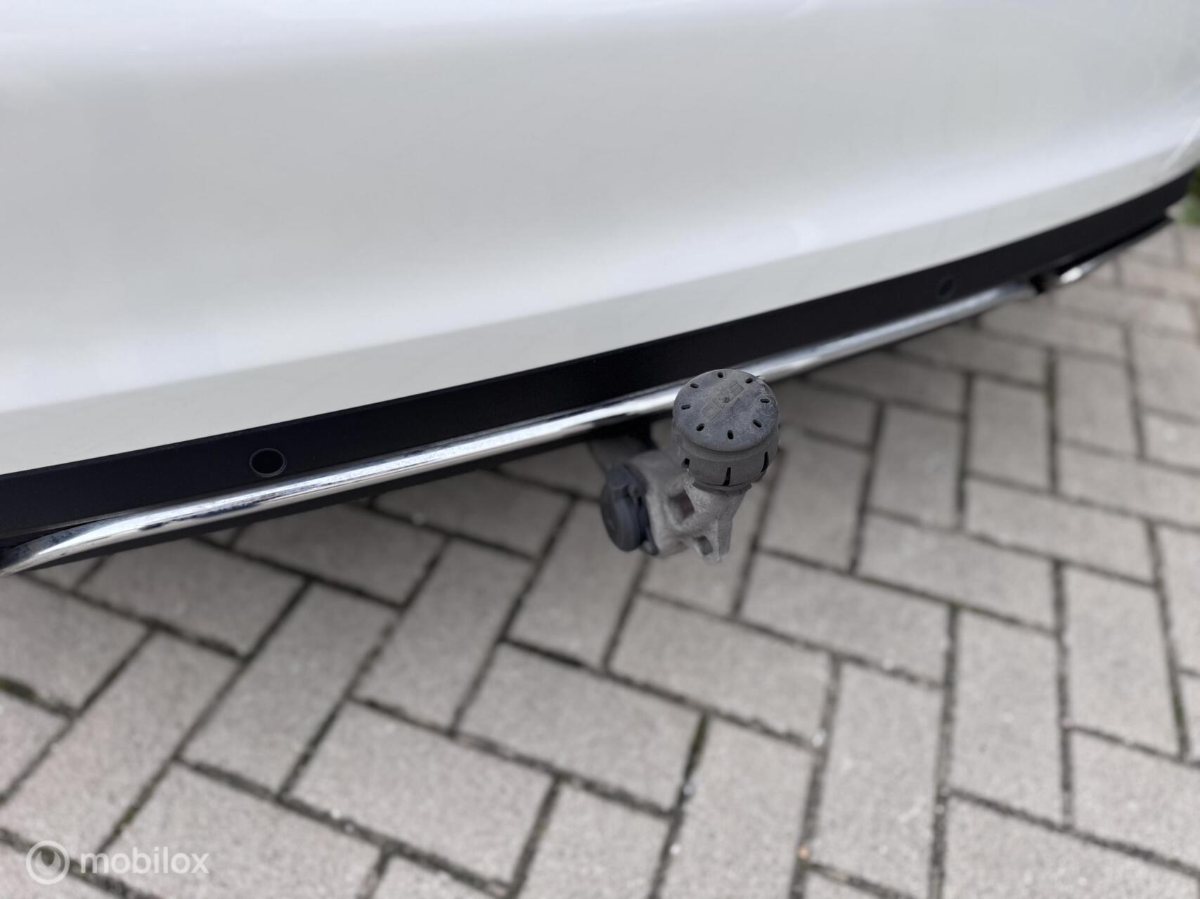 Foto van Mercedes-Benz C 350 E
