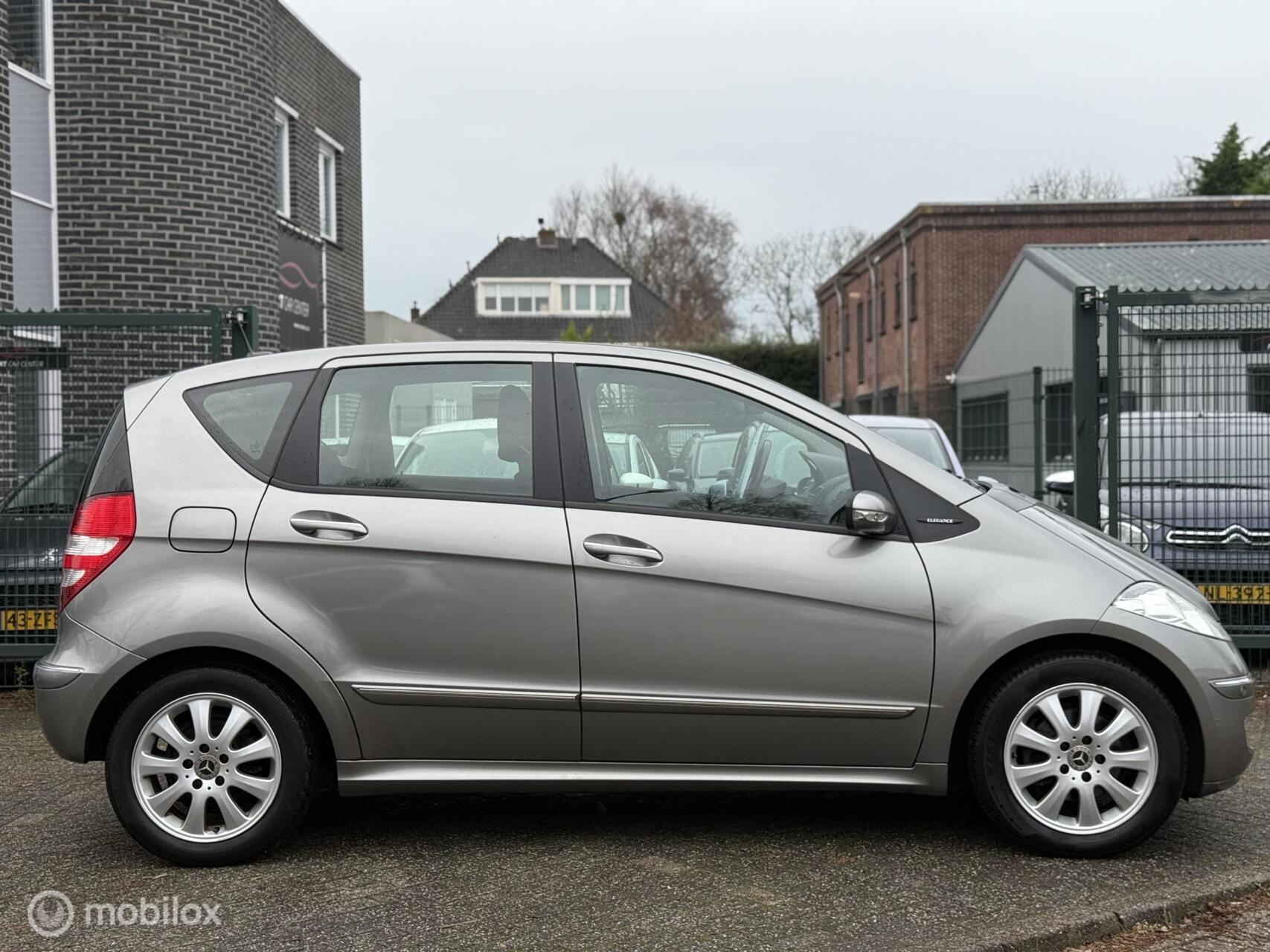 Foto van Mercedes-Benz A 200