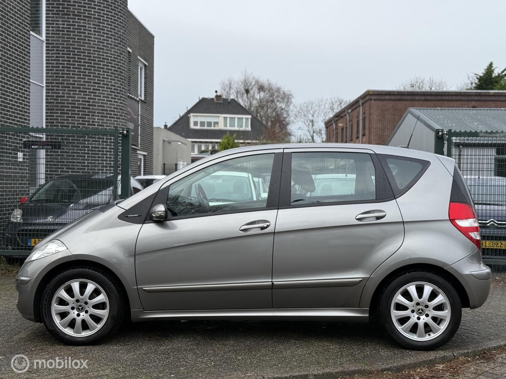 Foto van Mercedes-Benz A 200