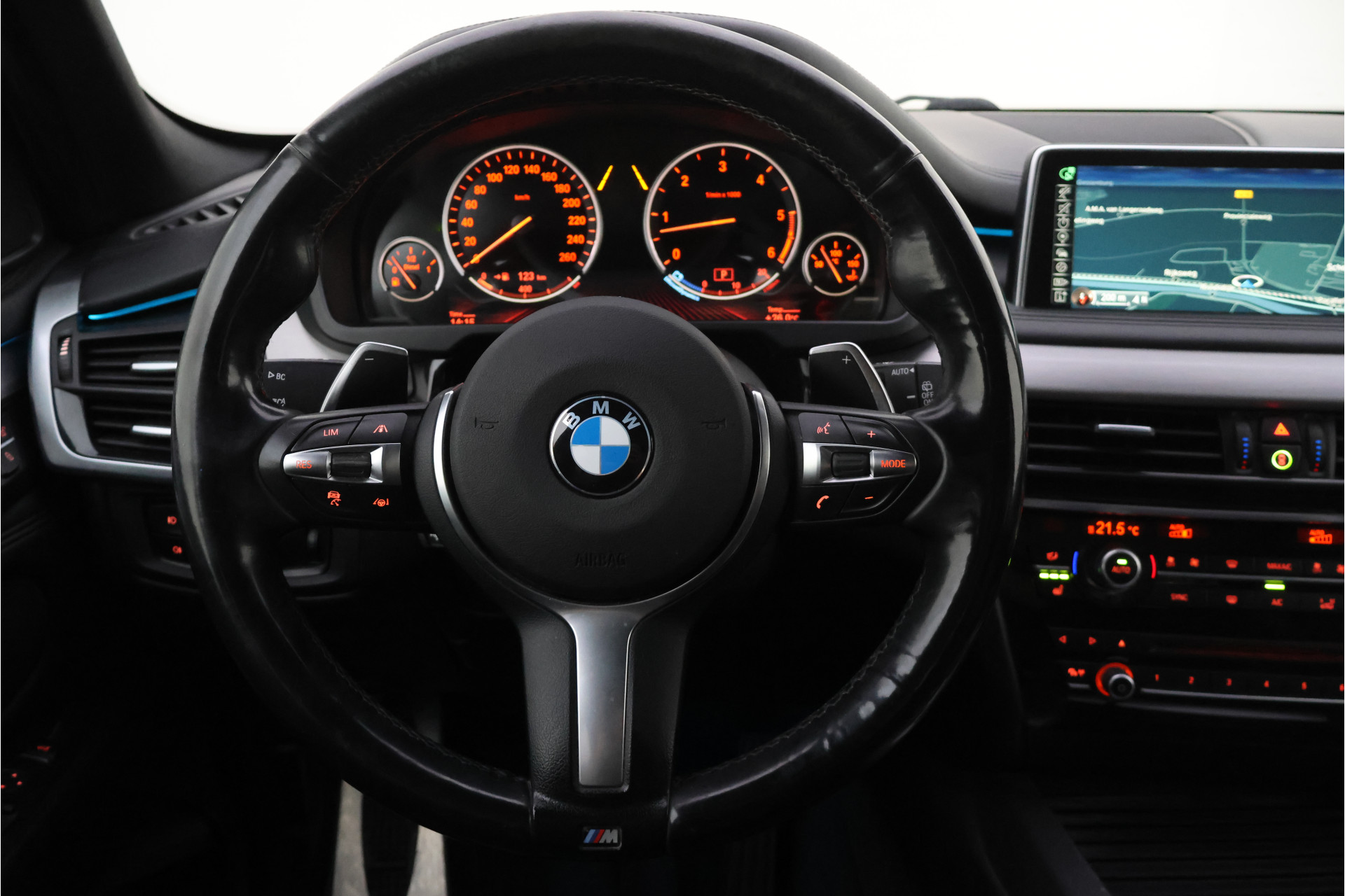 Foto van BMW X5 Xdrive30d