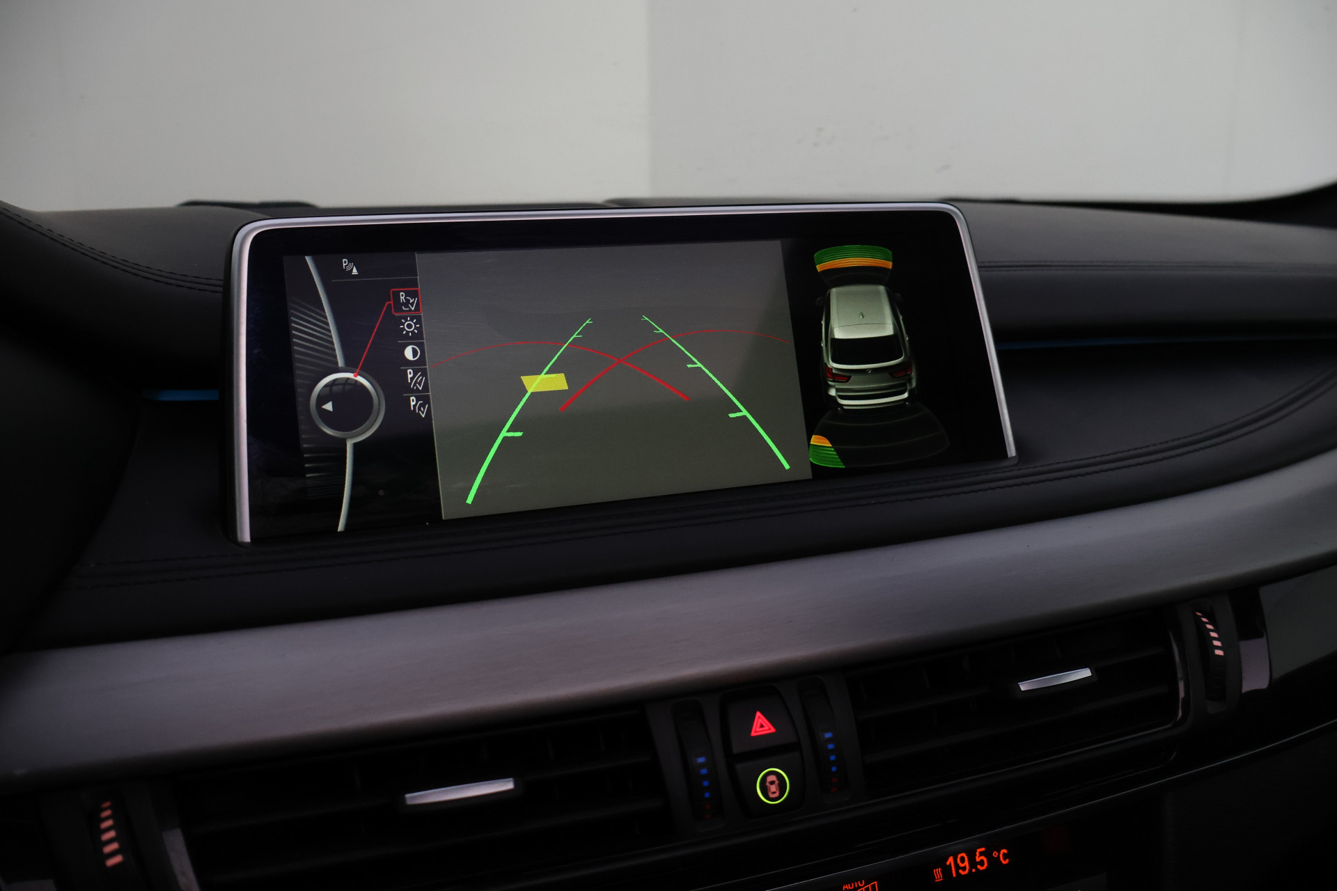 Foto van BMW X5 Xdrive30d