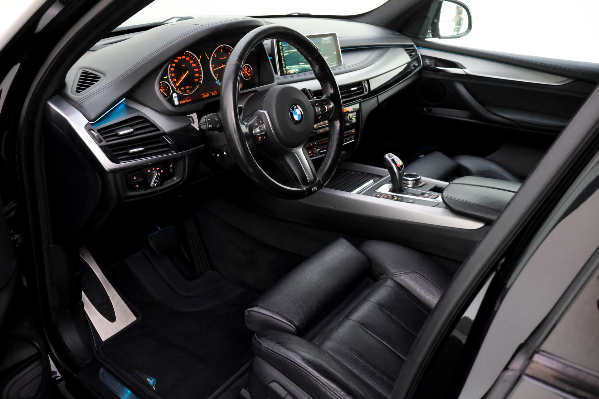 Foto van BMW X5 Xdrive30d
