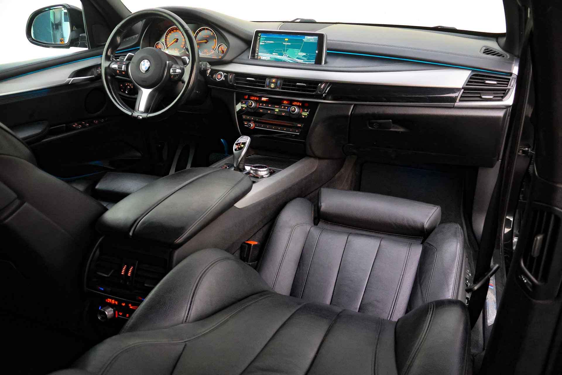 Foto van BMW X5 Xdrive30d