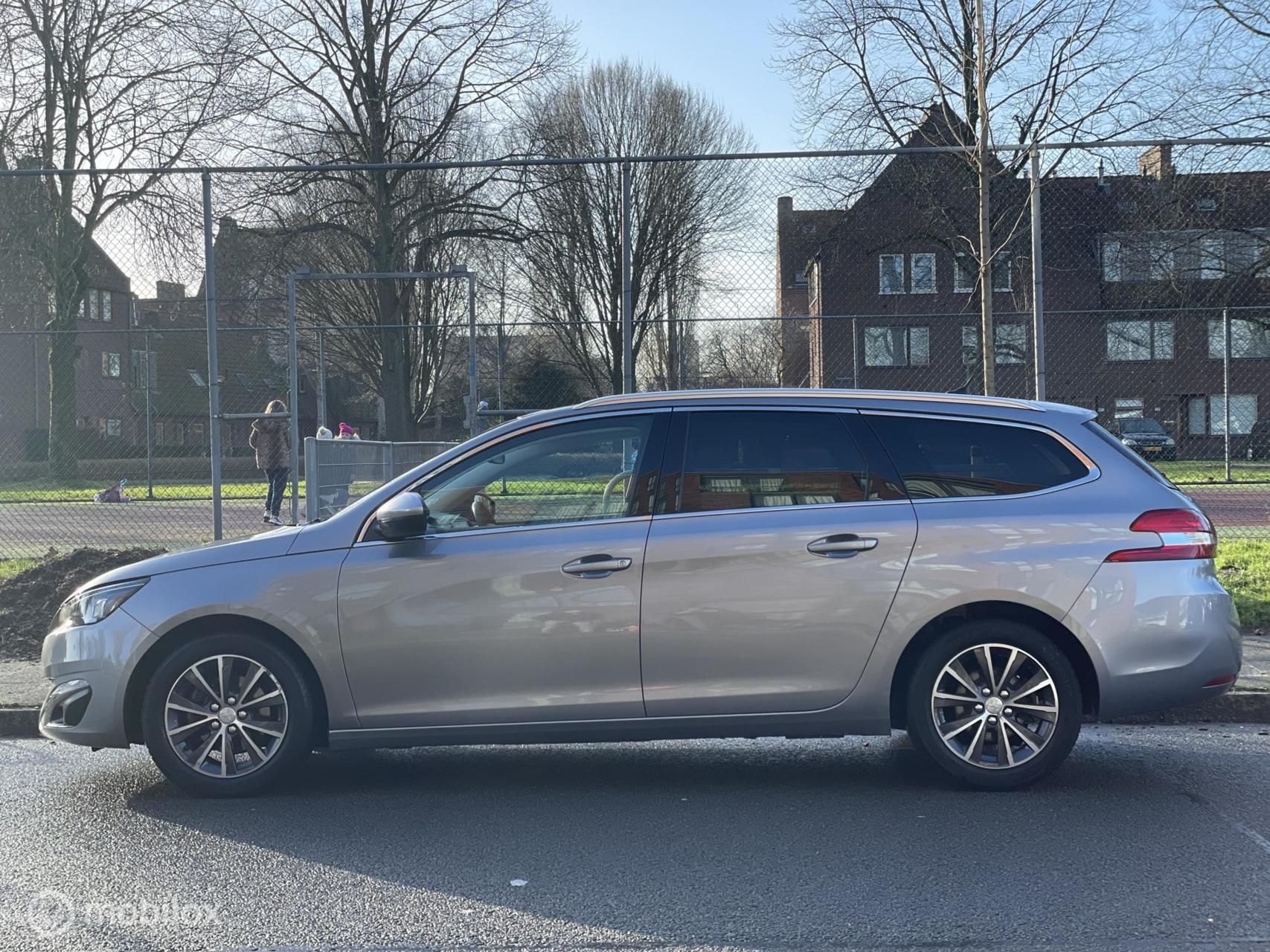 Foto van Peugeot 308 SW