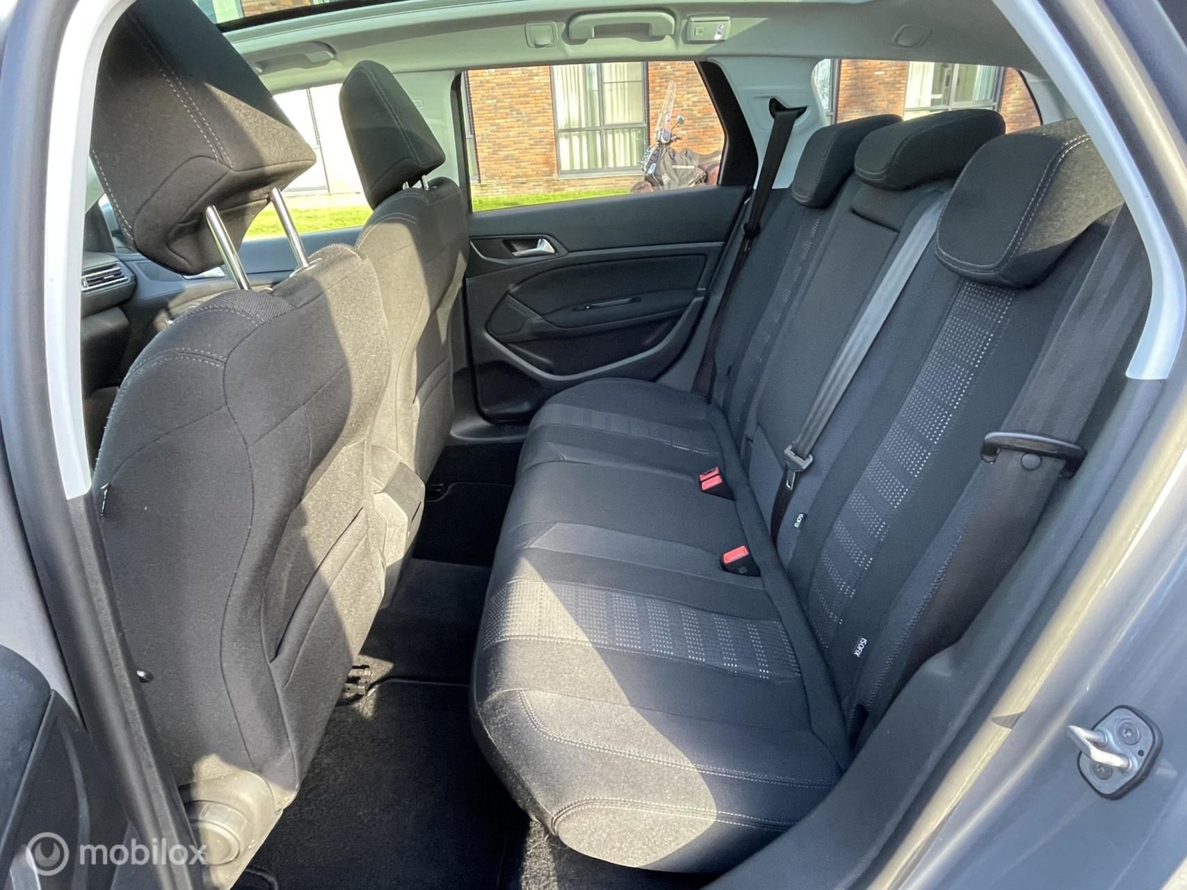 Foto van Peugeot 308 SW