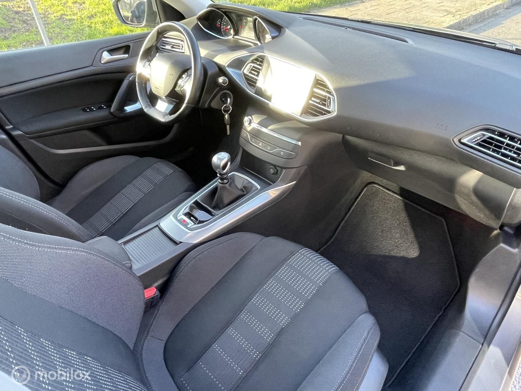 Foto van Peugeot 308 SW