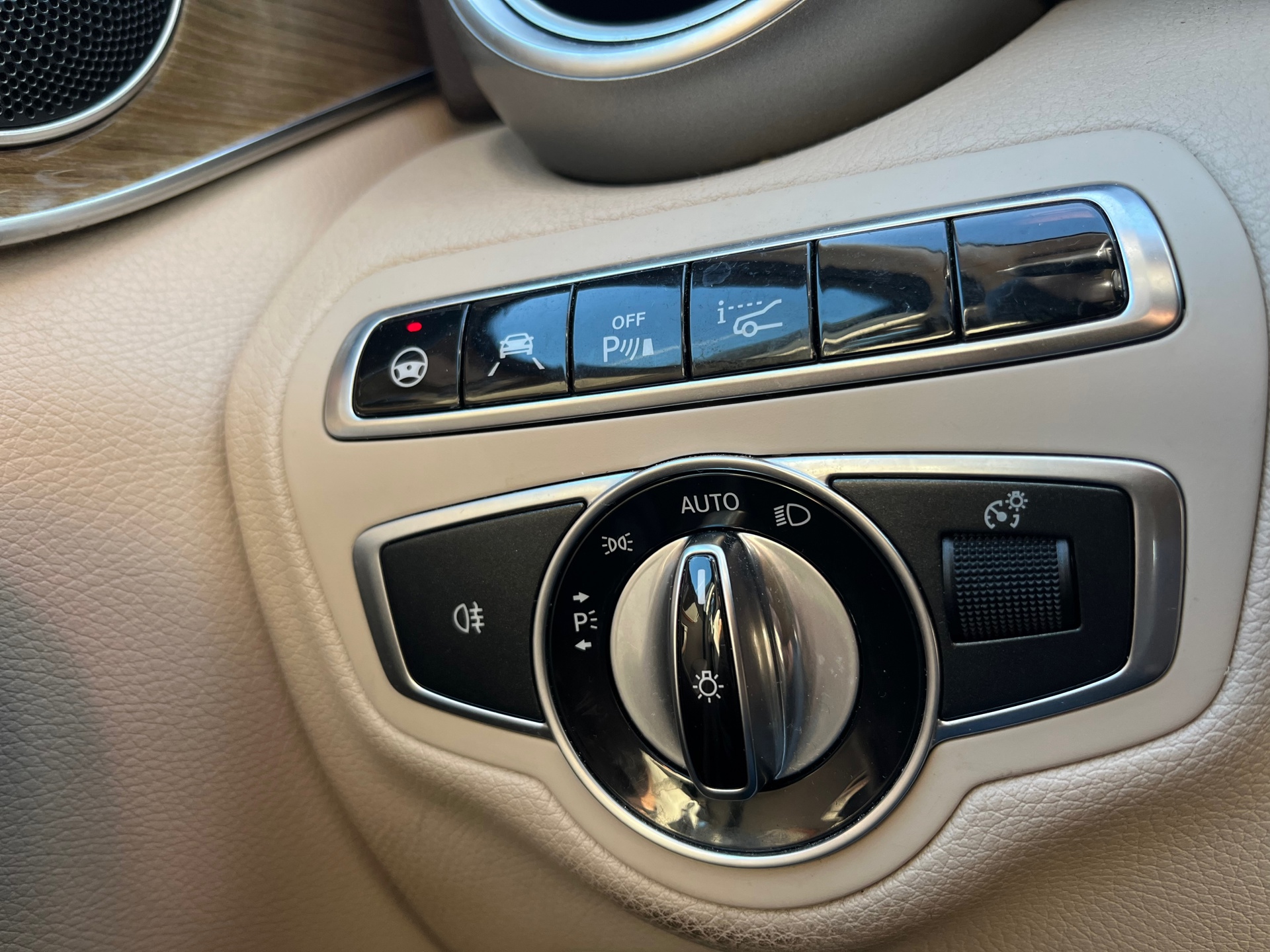 Foto van Mercedes-Benz C 350 E