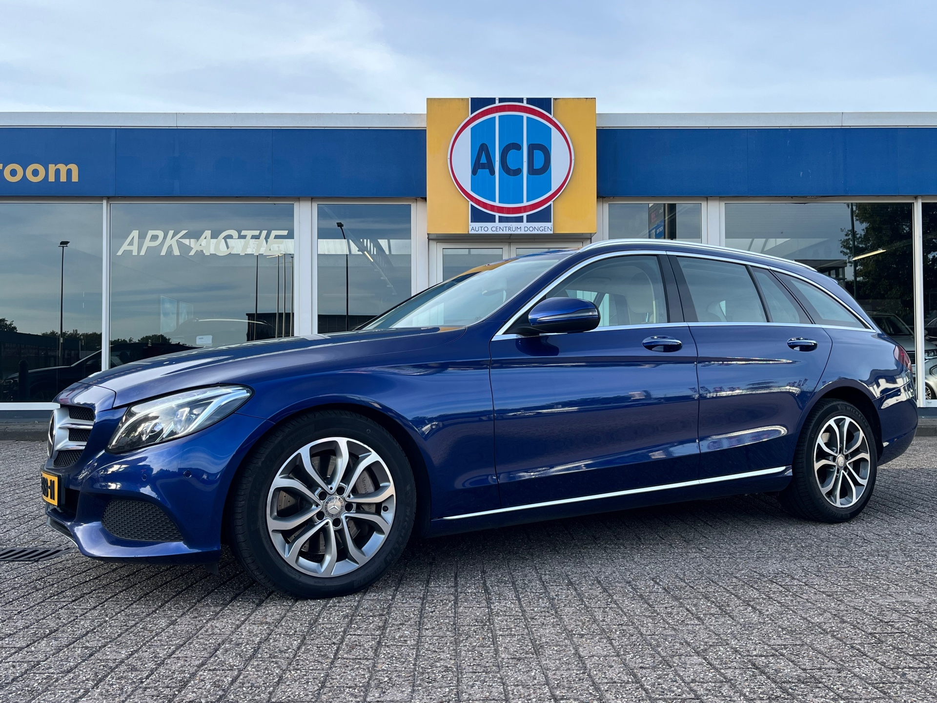Foto van Mercedes-Benz C 350 E