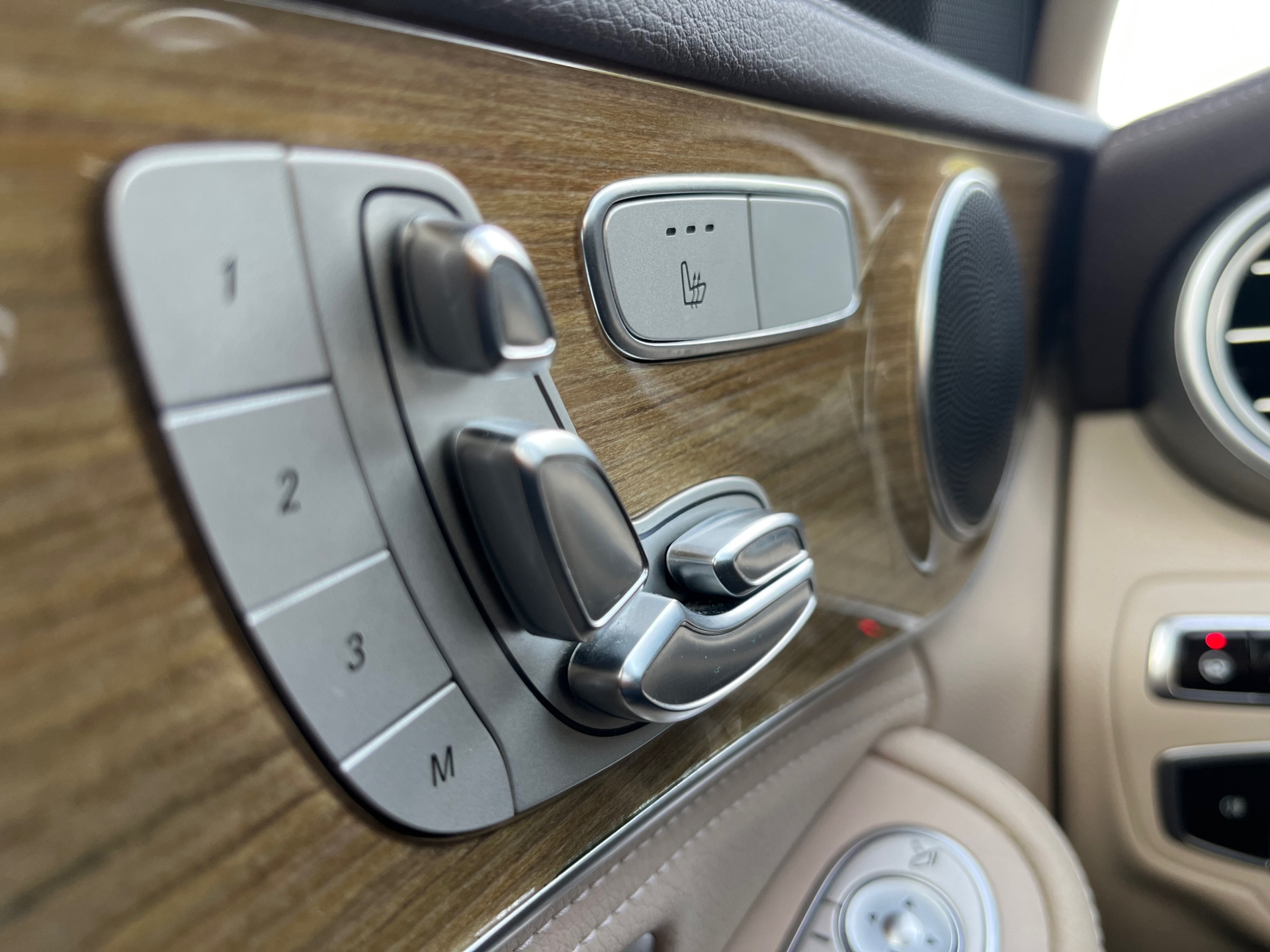 Foto van Mercedes-Benz C 350 E