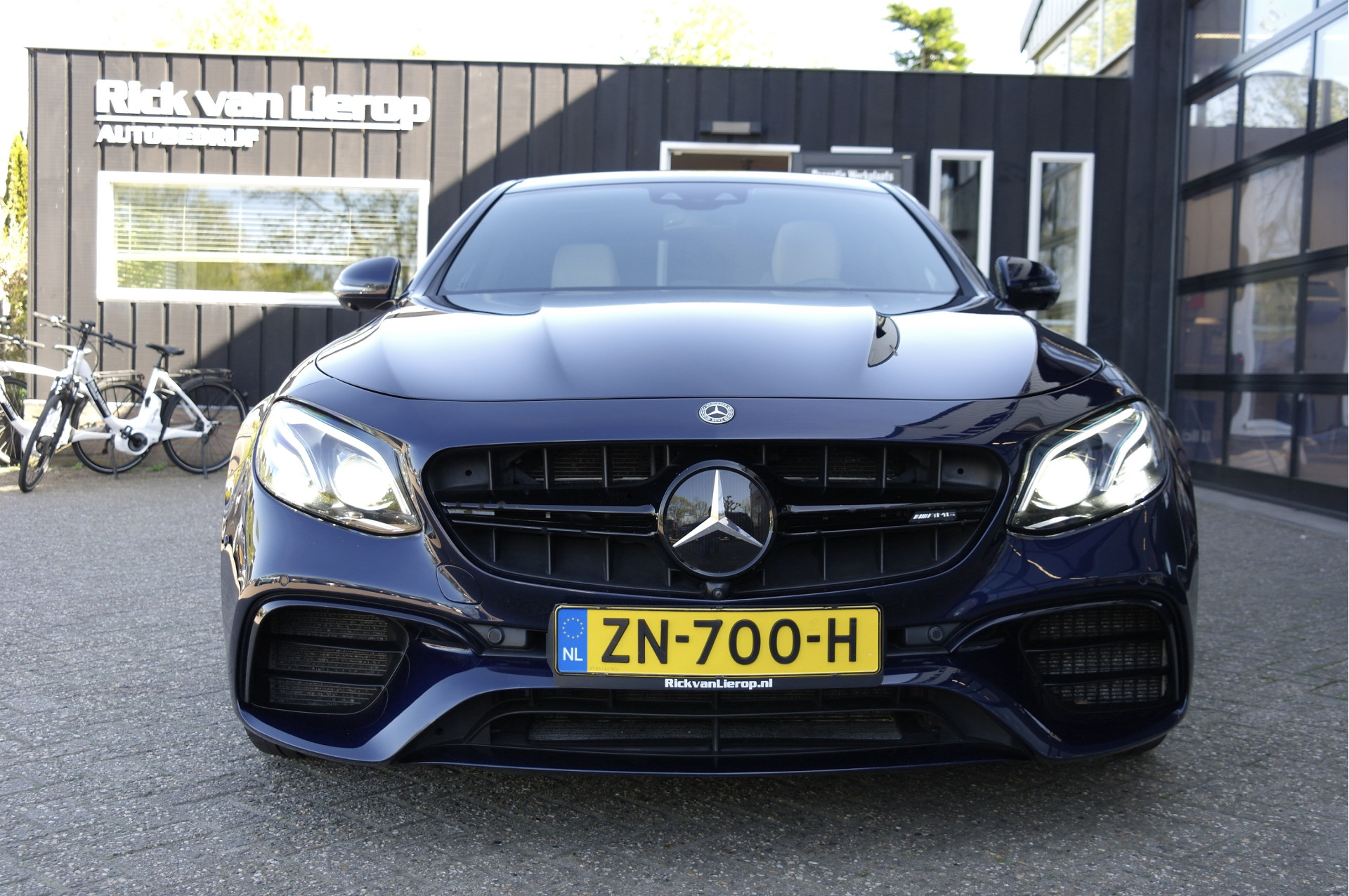 Foto van Mercedes-Benz AMG E 63