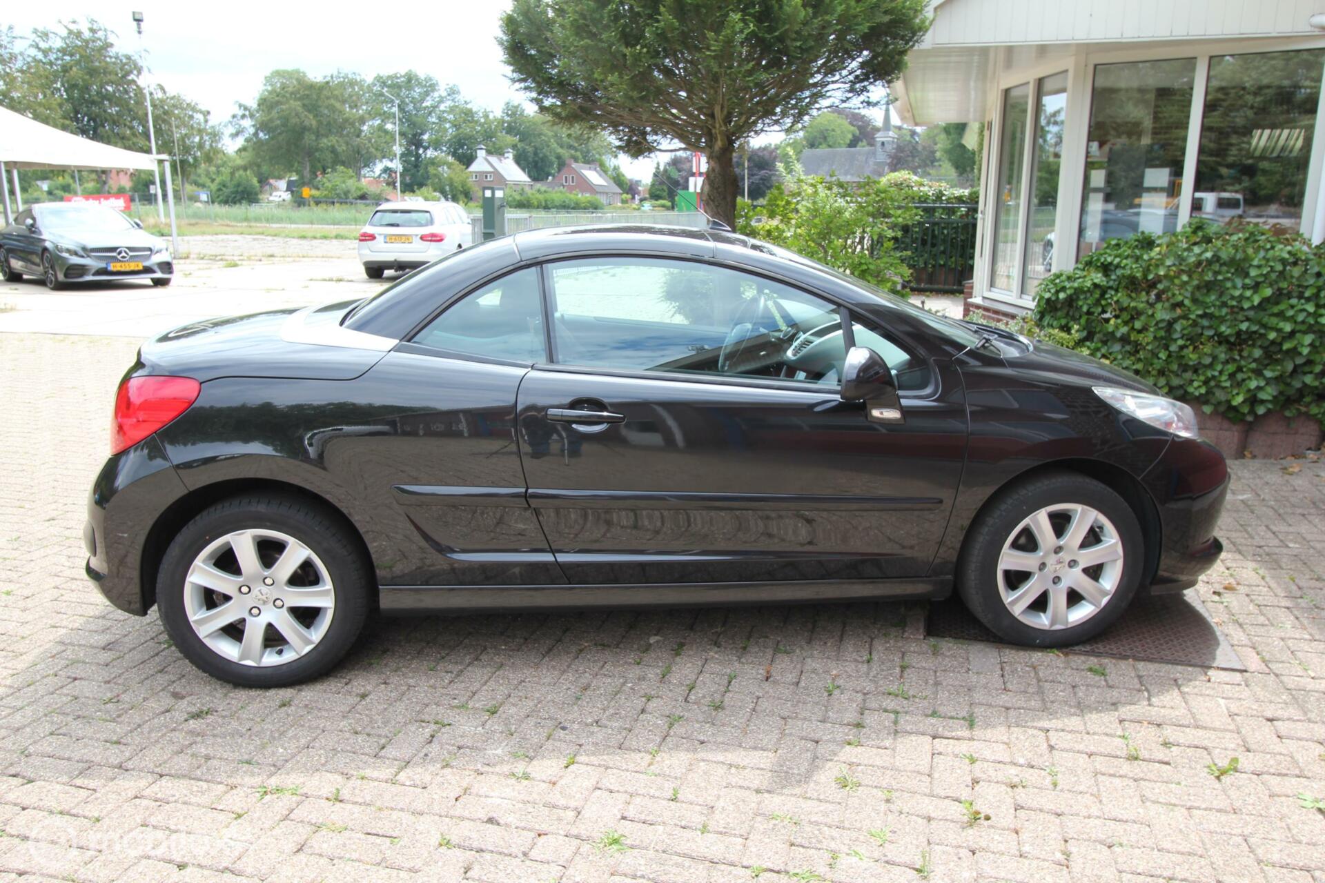 Foto van Peugeot 207 CC