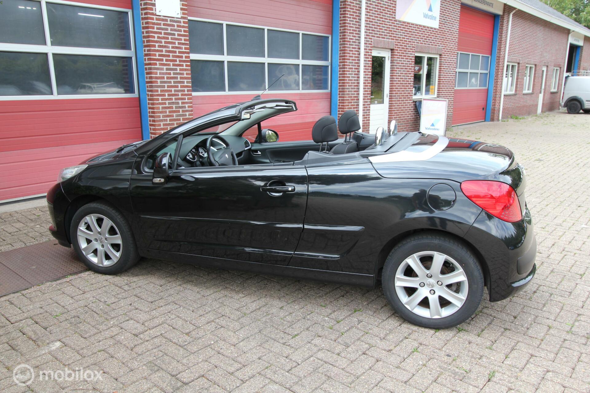 Foto van Peugeot 207 CC