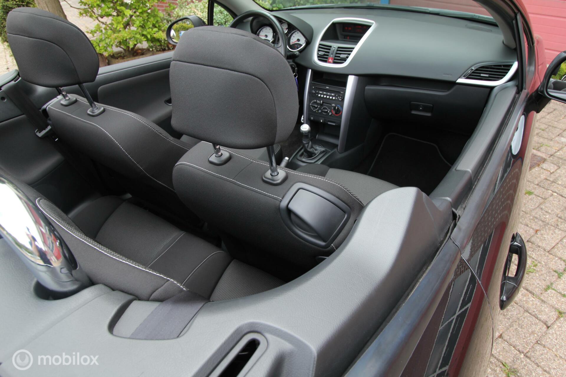 Foto van Peugeot 207 CC