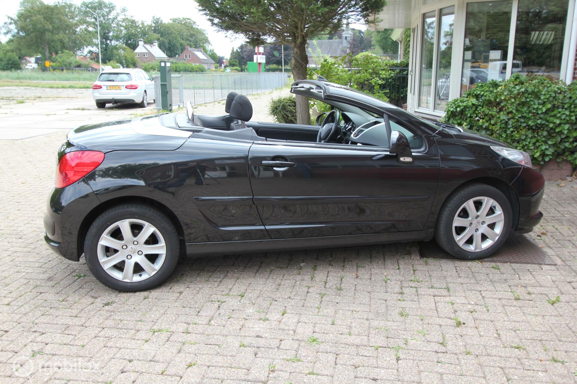 Foto van Peugeot 207 CC