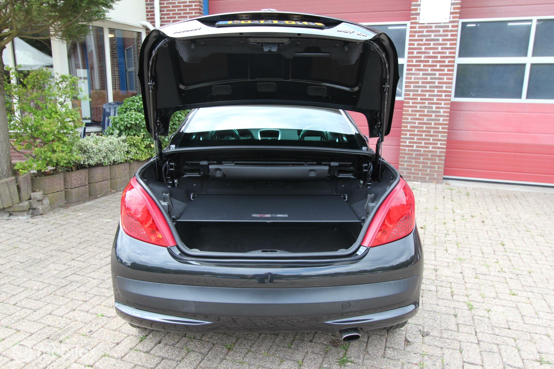 Foto van Peugeot 207 CC
