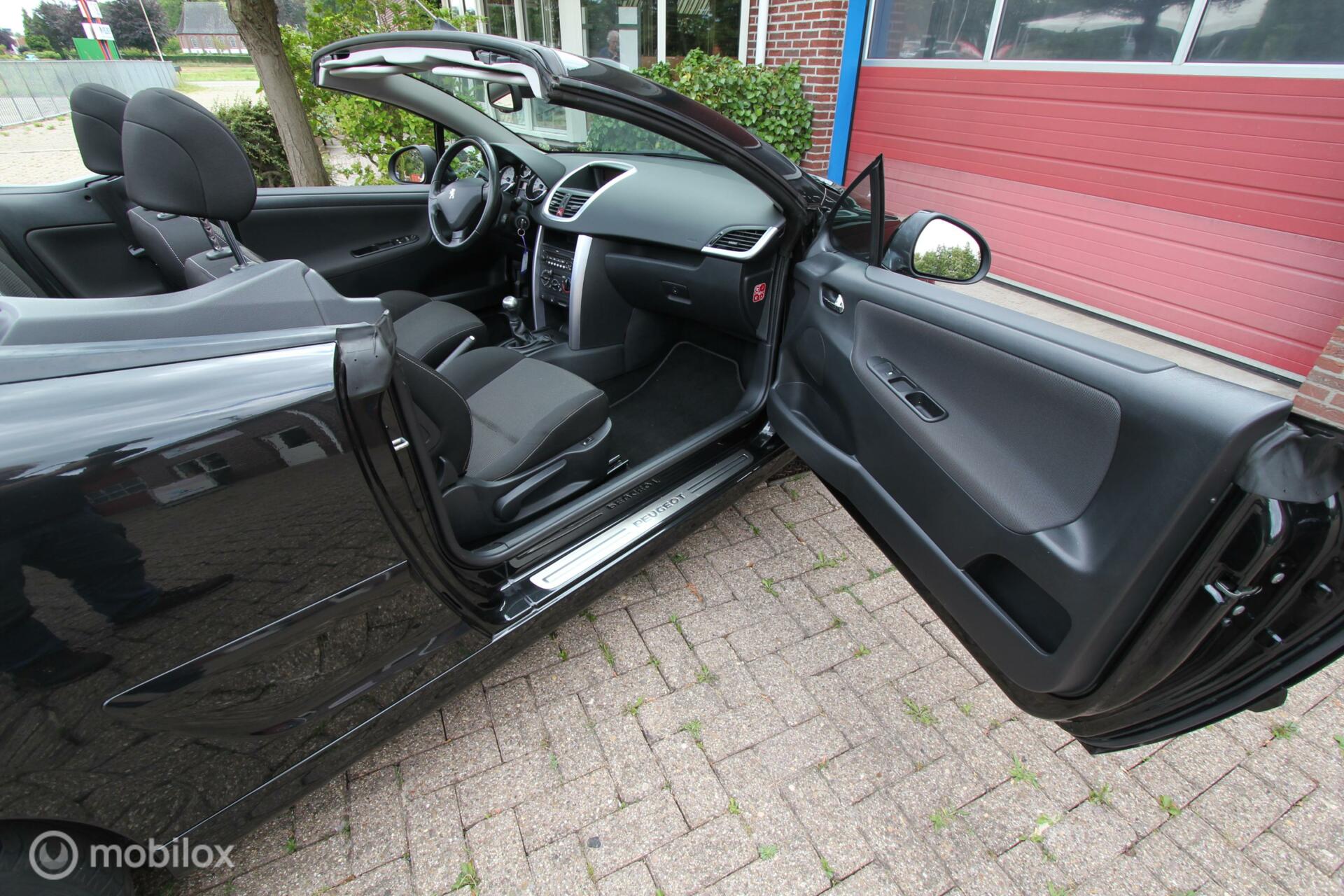 Foto van Peugeot 207 CC