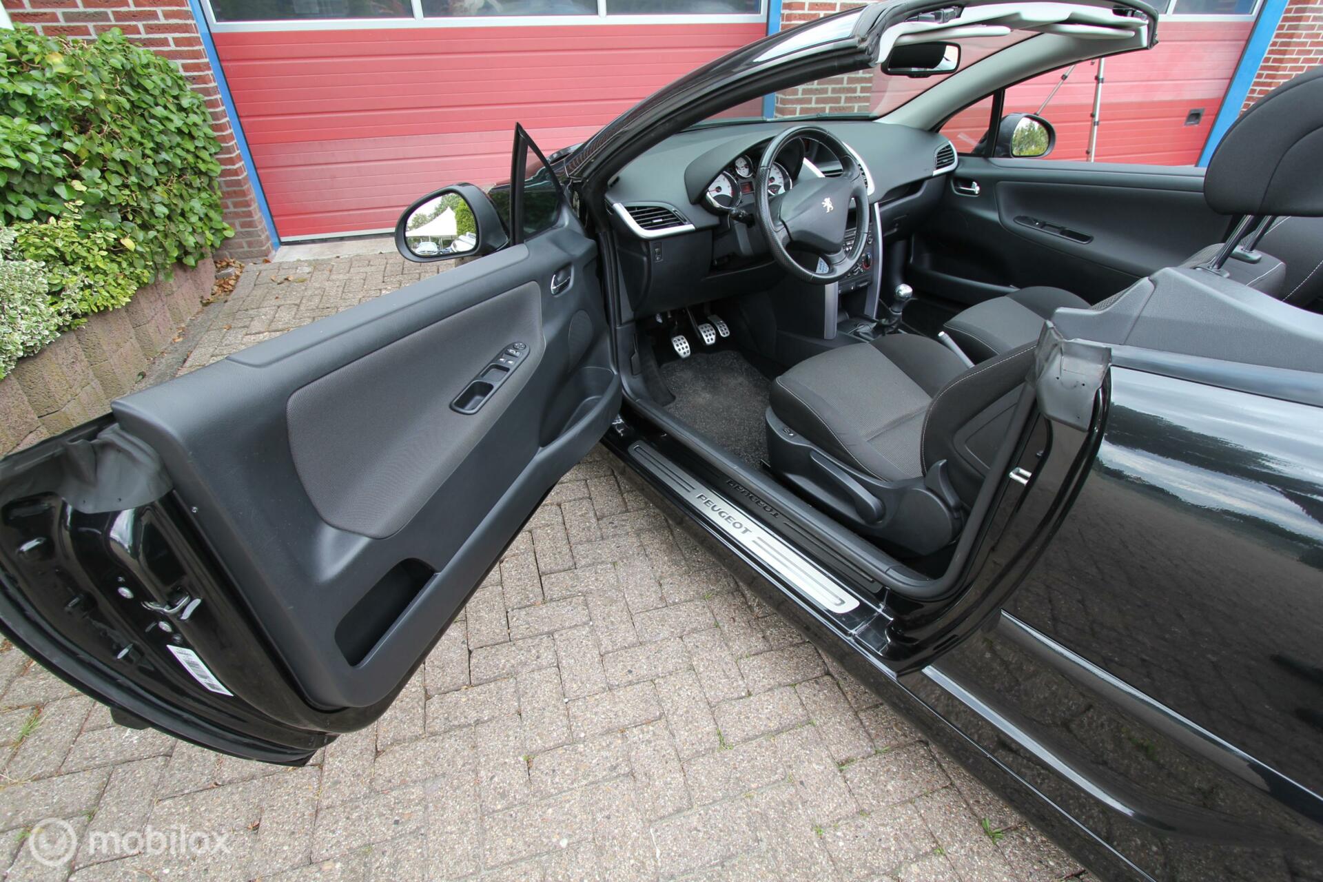 Foto van Peugeot 207 CC
