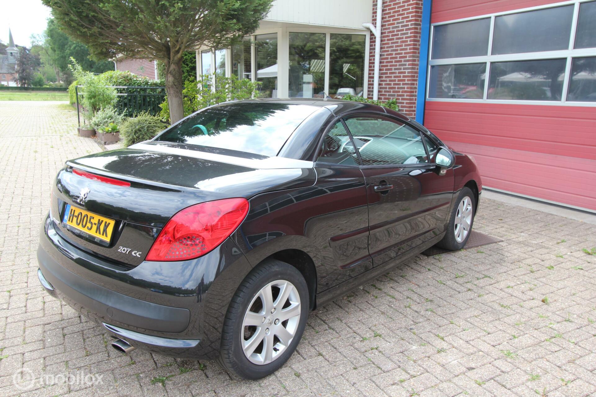 Foto van Peugeot 207 CC