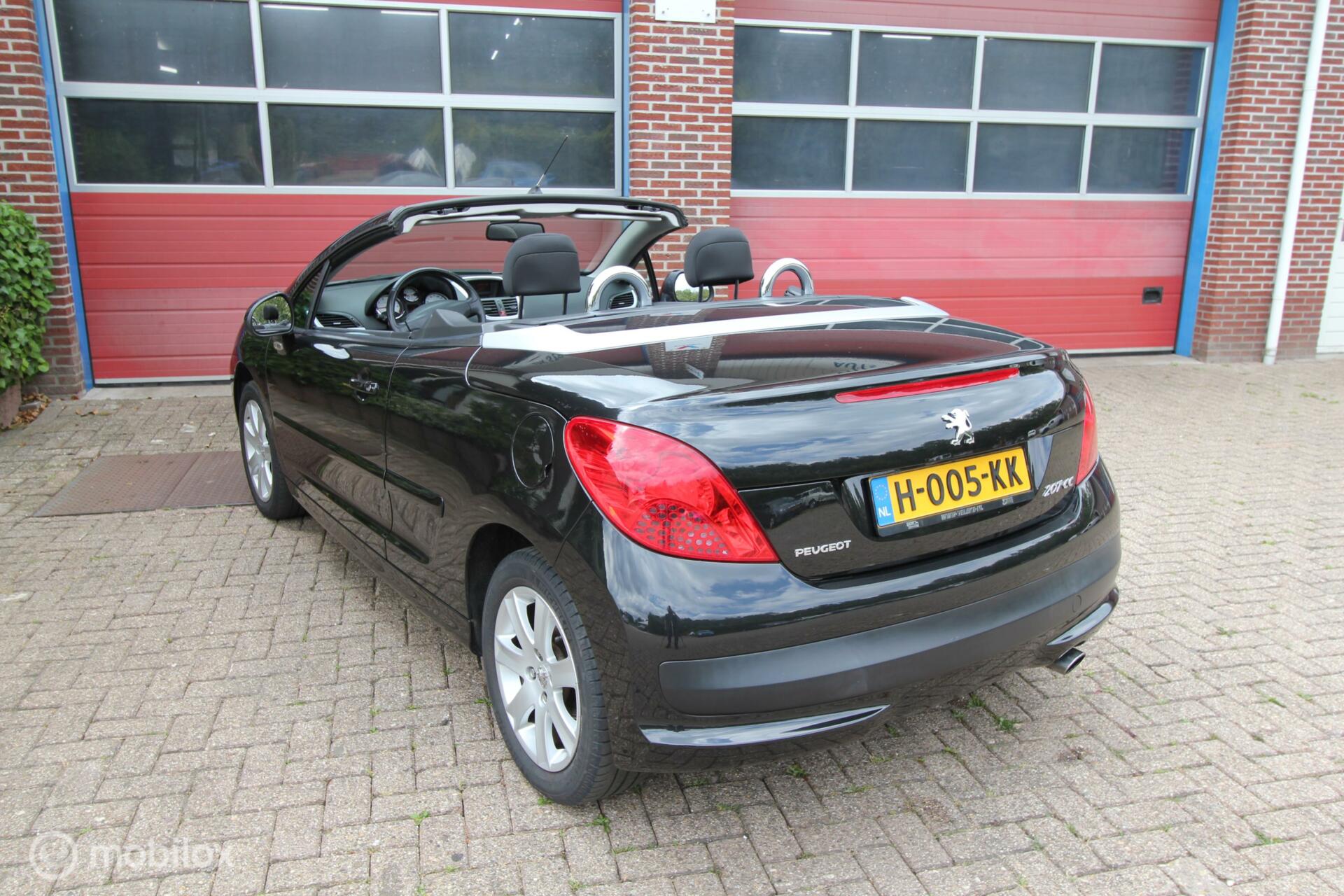 Foto van Peugeot 207 CC