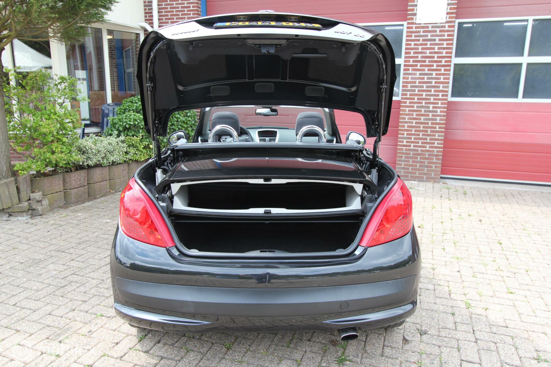 Foto van Peugeot 207 CC