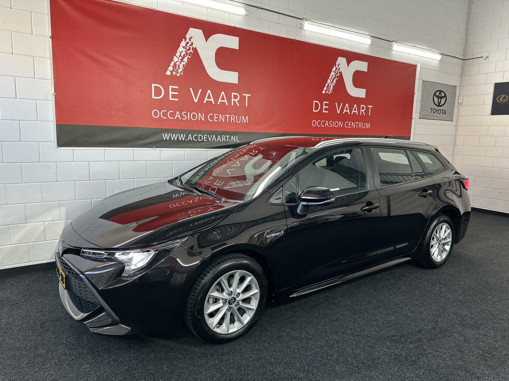 Toyota Corolla Touring Sports 1.8 Hybrid - VERKOCHT! 2020 - voorkant