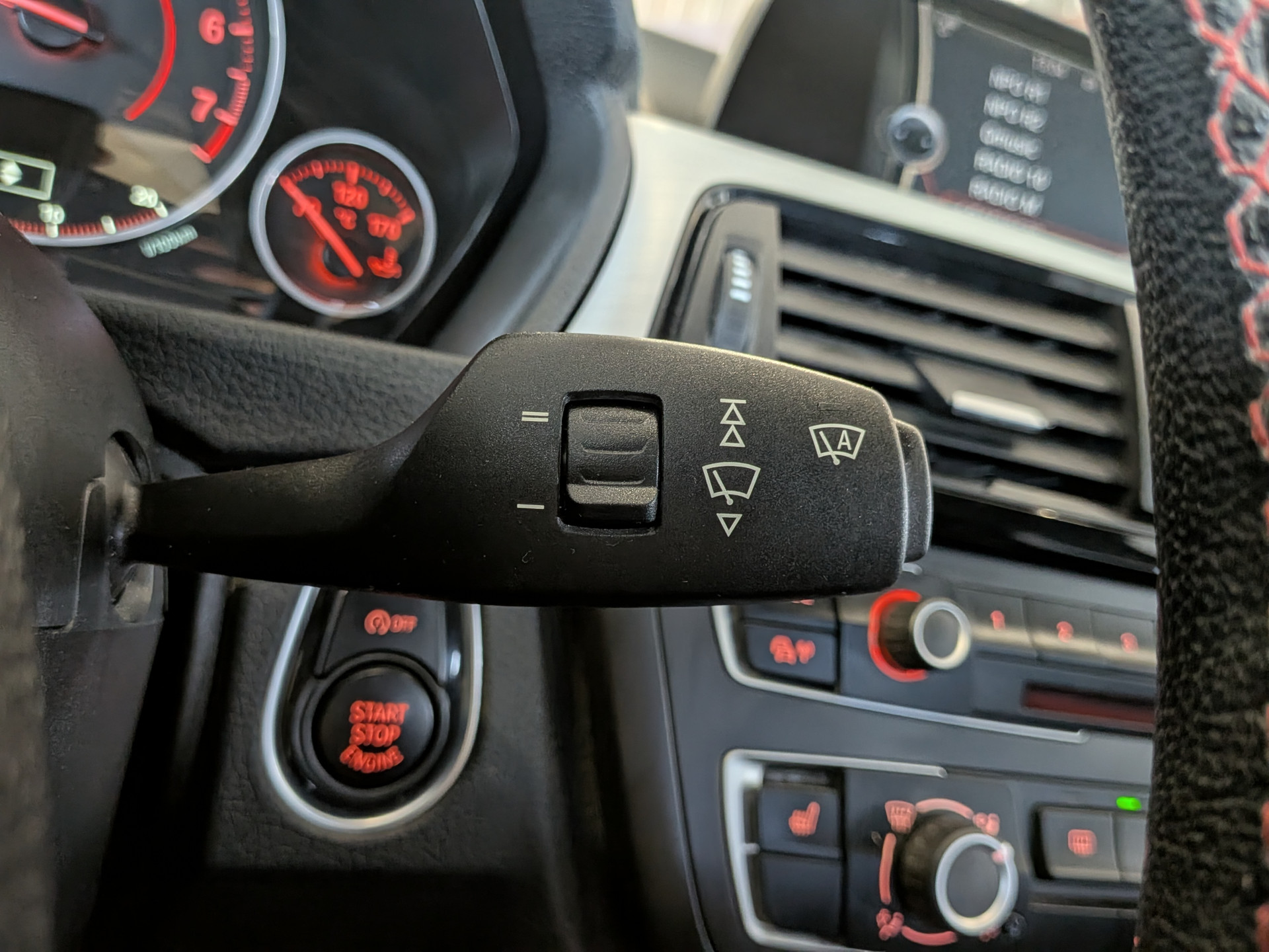 Foto van BMW 320i