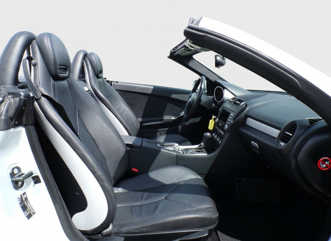 Foto van Mercedes-Benz SLK 200 Kompressor