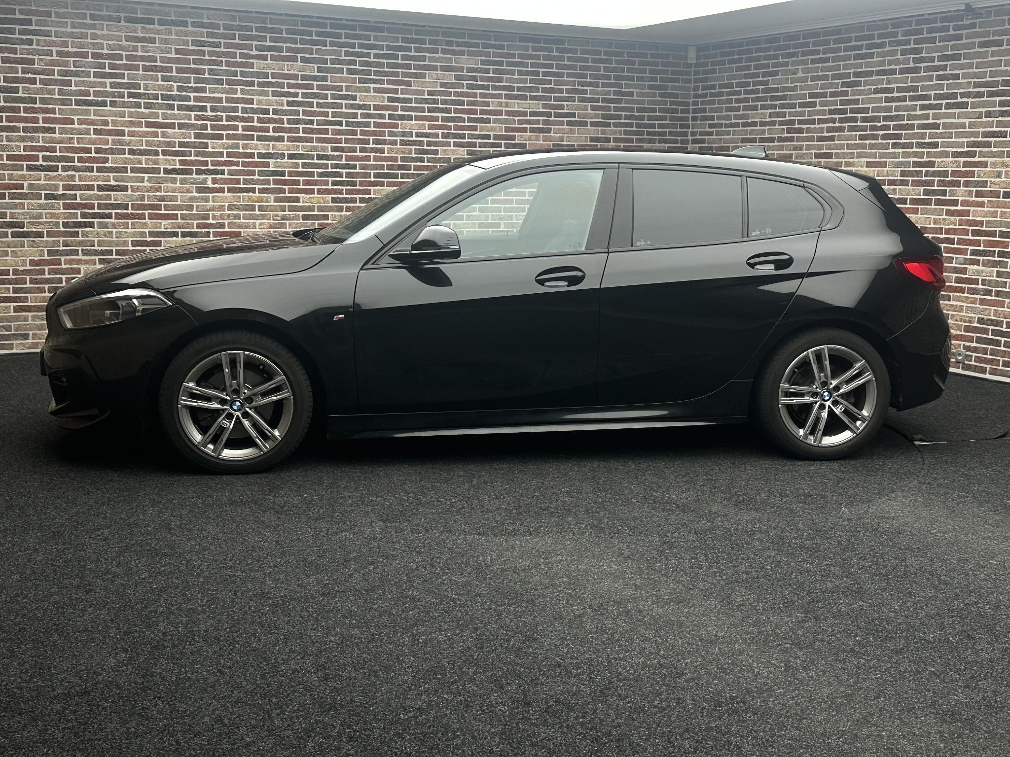 Foto van BMW 118i