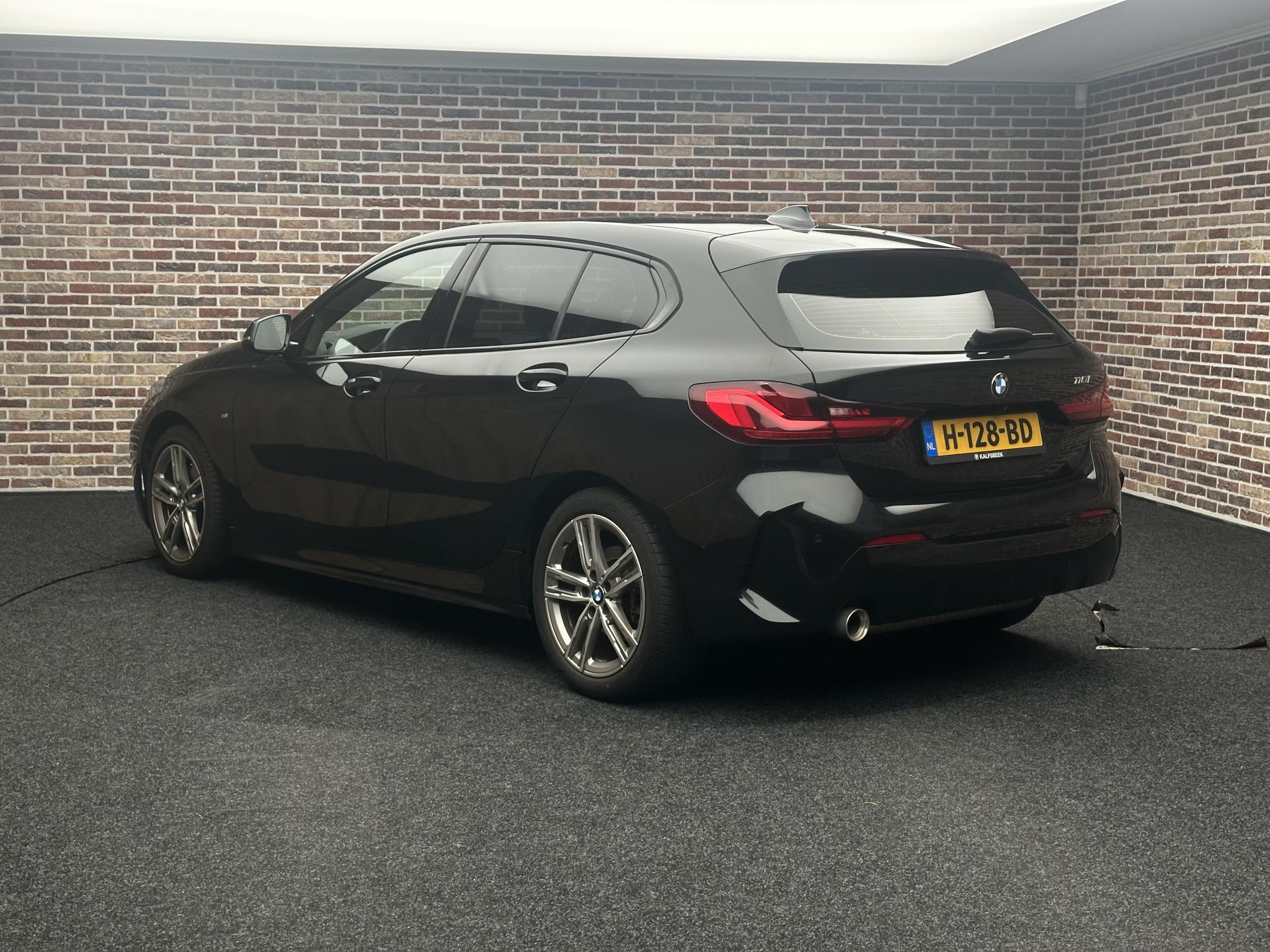 Foto van BMW 118i