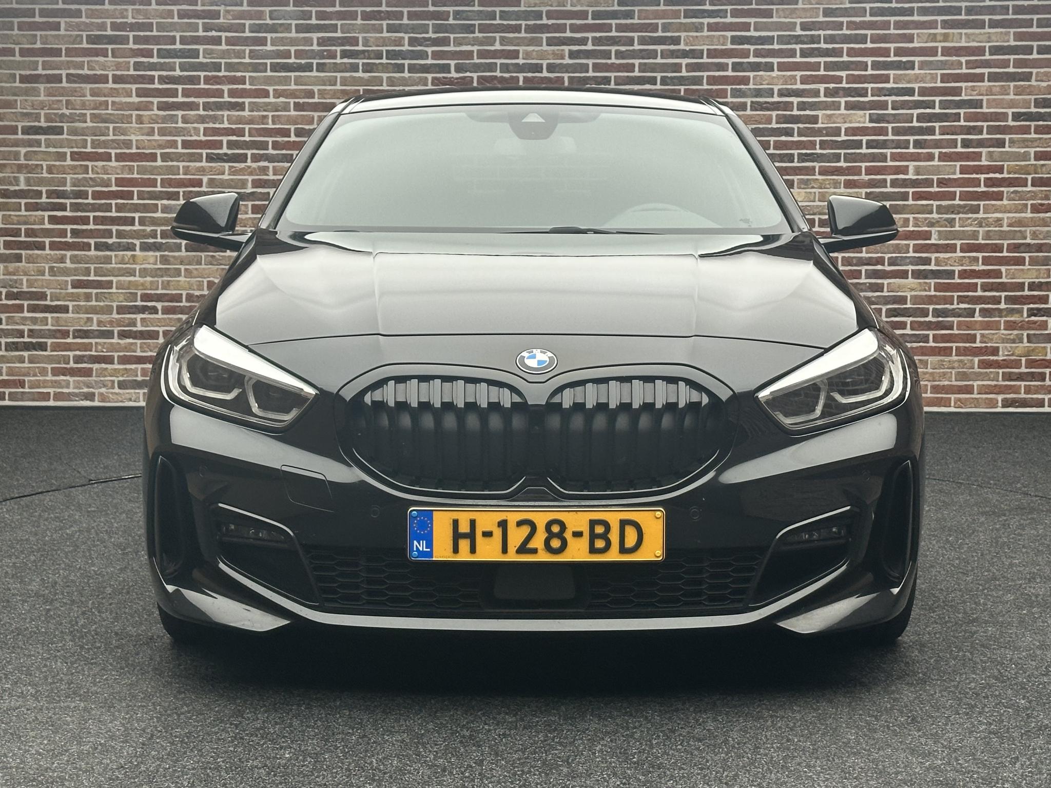 Foto van BMW 118i