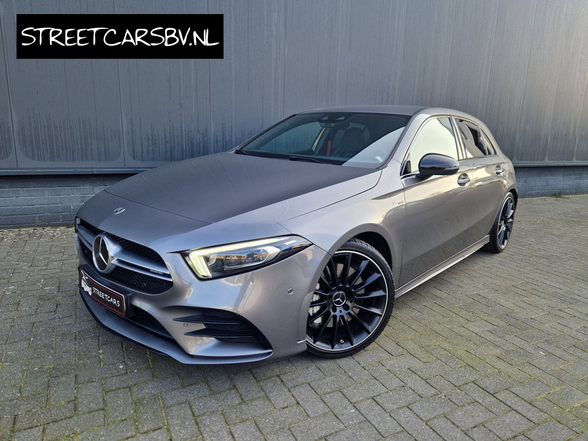 Mercedes-Benz A-klasse AMG 35 AMG /Schaalstoelen /Distronic+ /Led 2019 - voorkant